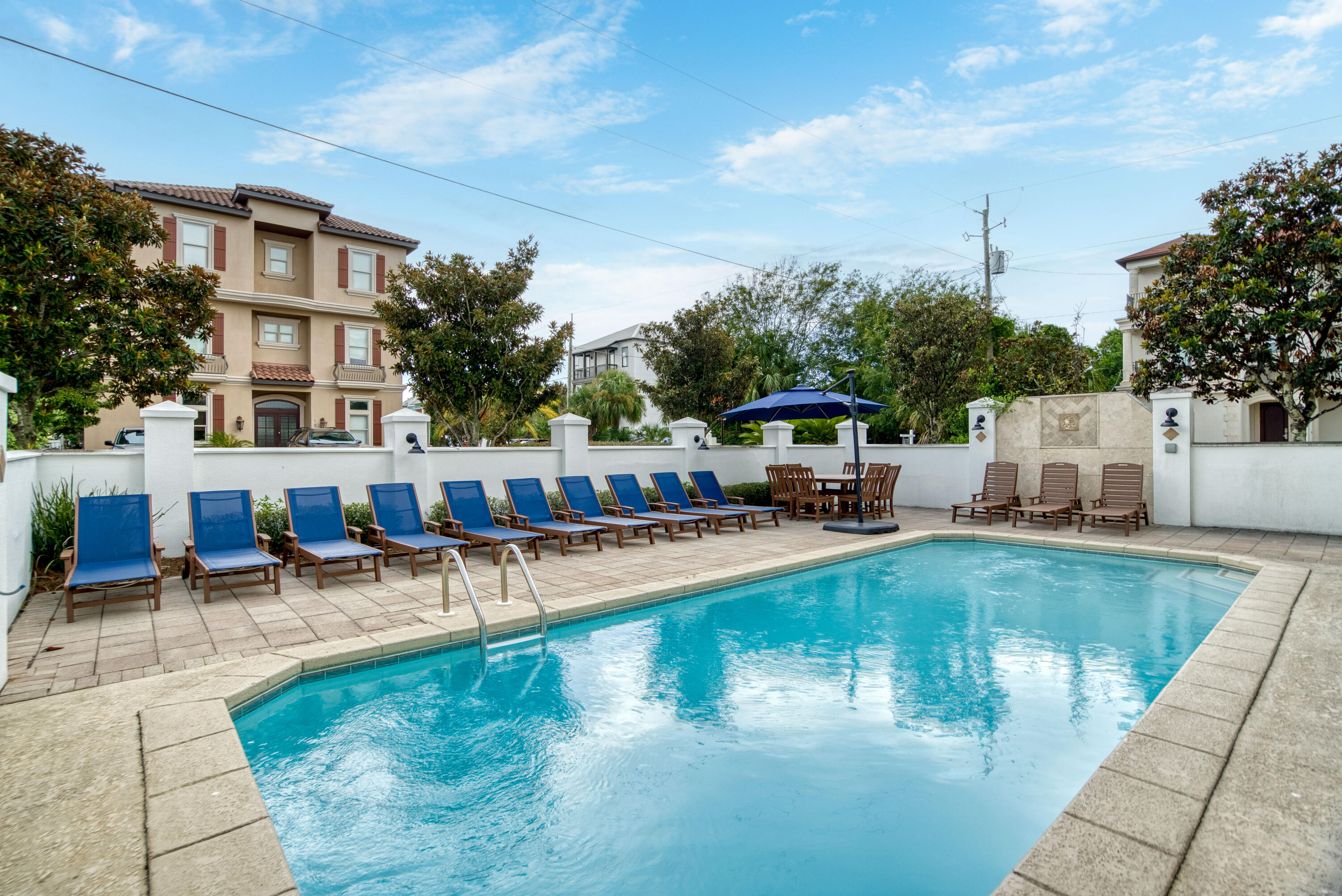 FRANGISTA BEACH 1ST ADDN - Residential