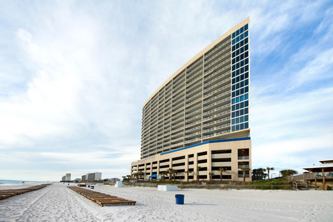 PALAZZO CONDOMINIUMS - Residential