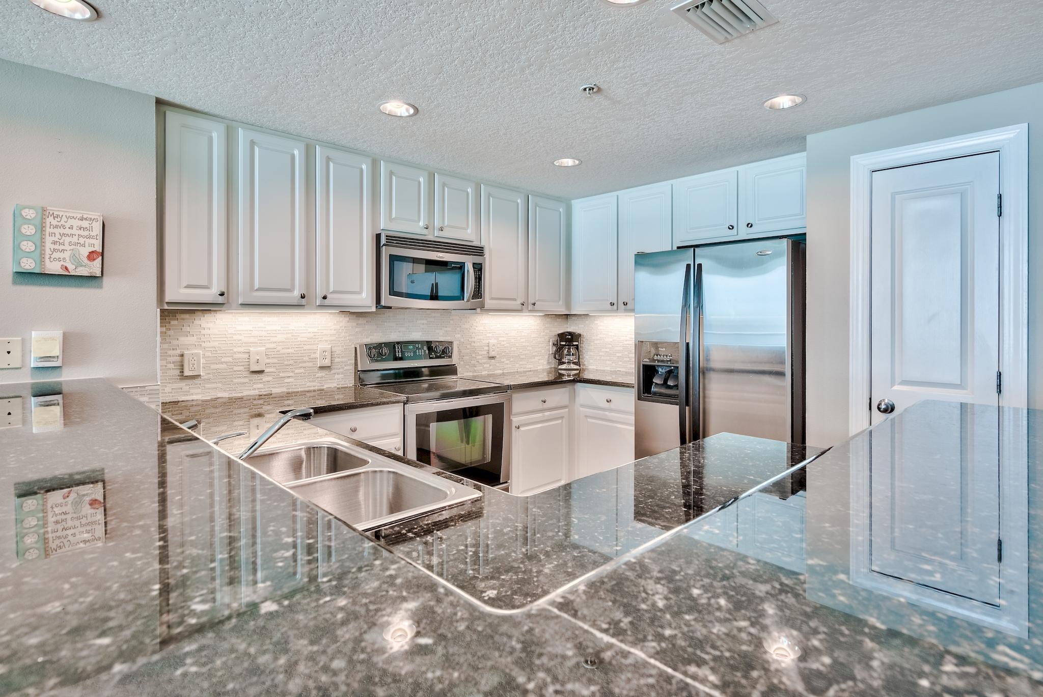 PALAZZO CONDOMINIUMS - Residential