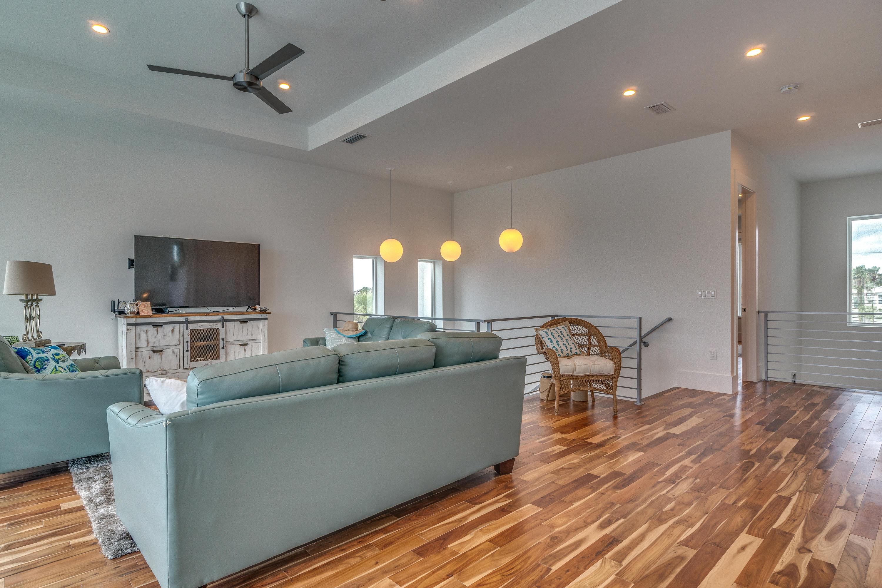 HOLIDAY ISLE - Residential