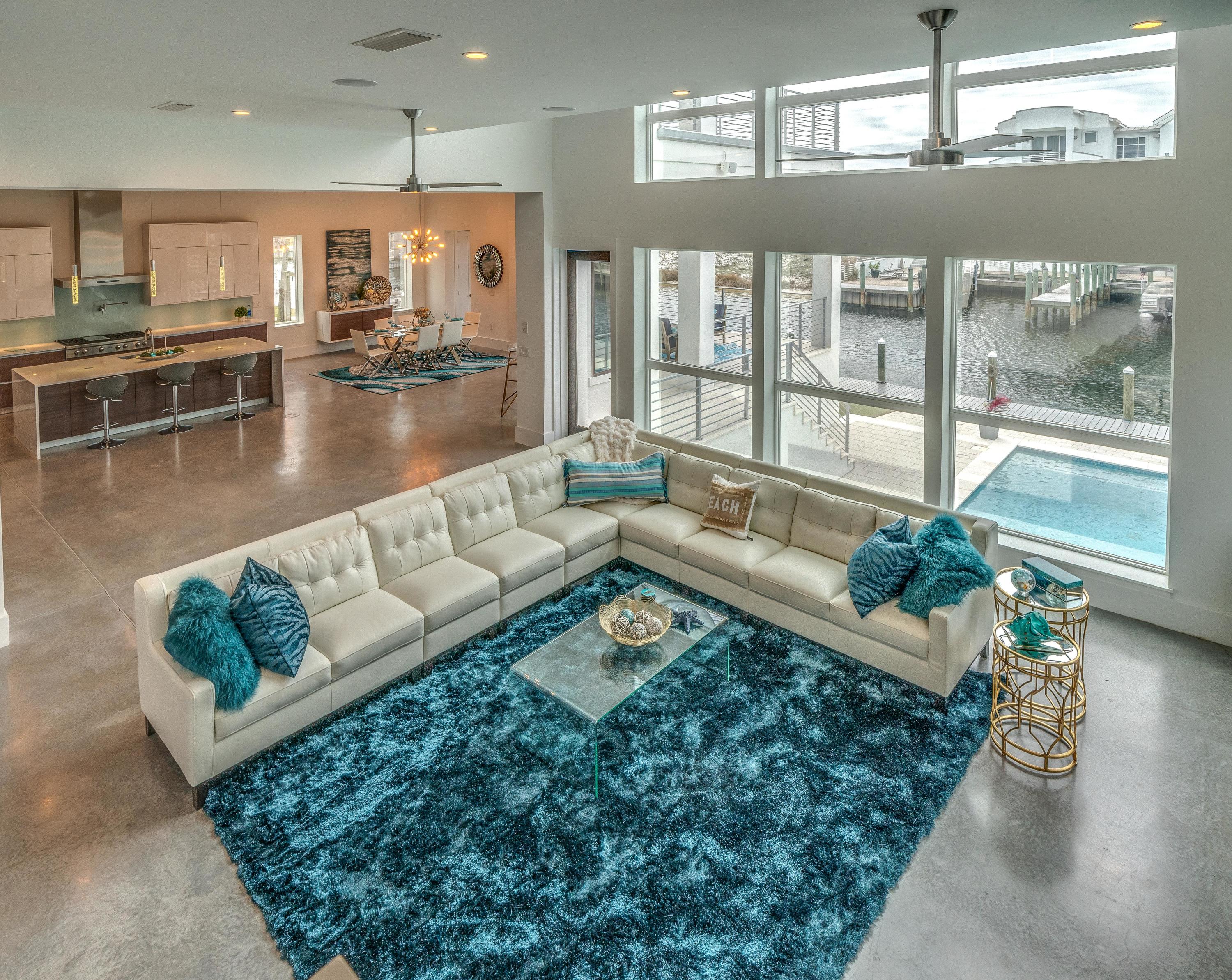 HOLIDAY ISLE - Residential