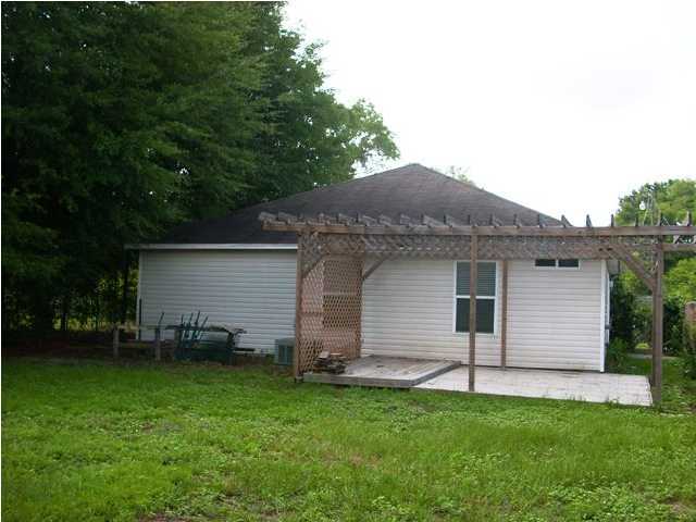OAKDALE MINI FARMS RESUB BLK 18 - Residential Lease