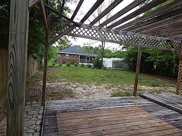 OAKDALE MINI FARMS RESUB BLK 18 - Residential Lease