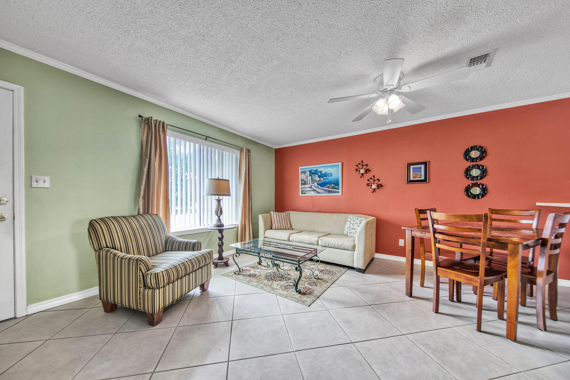 SANDPRINTS CONDO - Residential