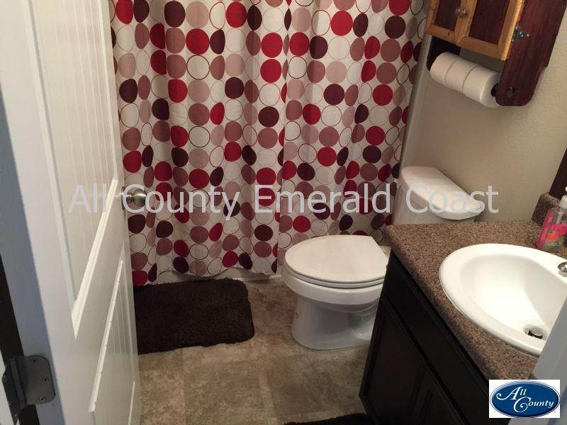 NAVARRE S/D 1ST ADDN - Residential Lease