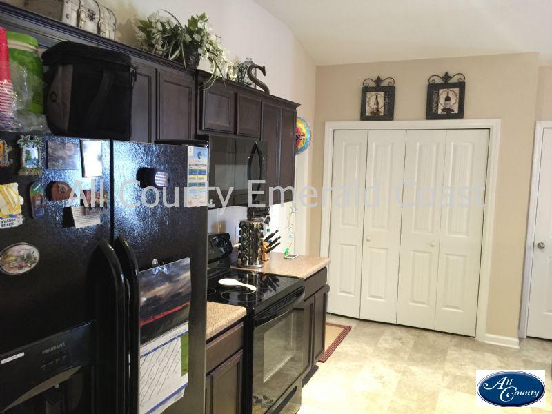 NAVARRE S/D 1ST ADDN - Residential Lease