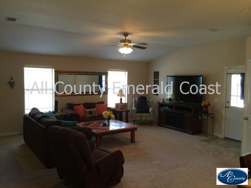 NAVARRE S/D 1ST ADDN - Residential Lease