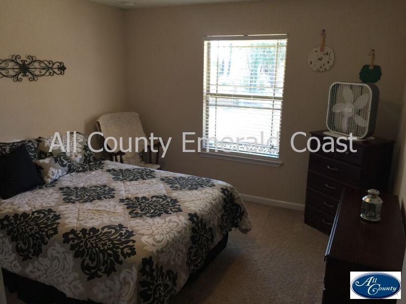 NAVARRE S/D 1ST ADDN - Residential Lease