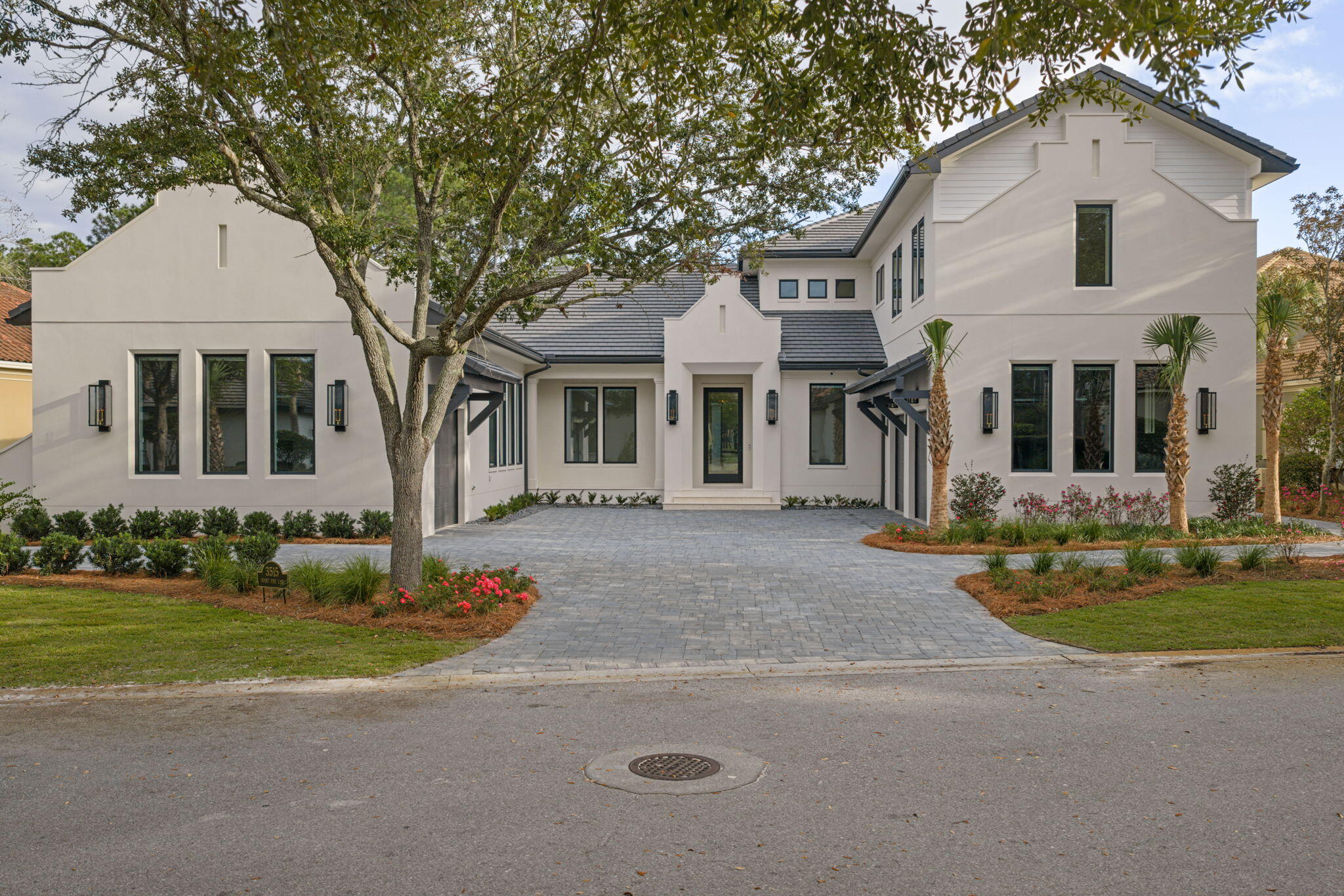 BURNT PINE - Residential