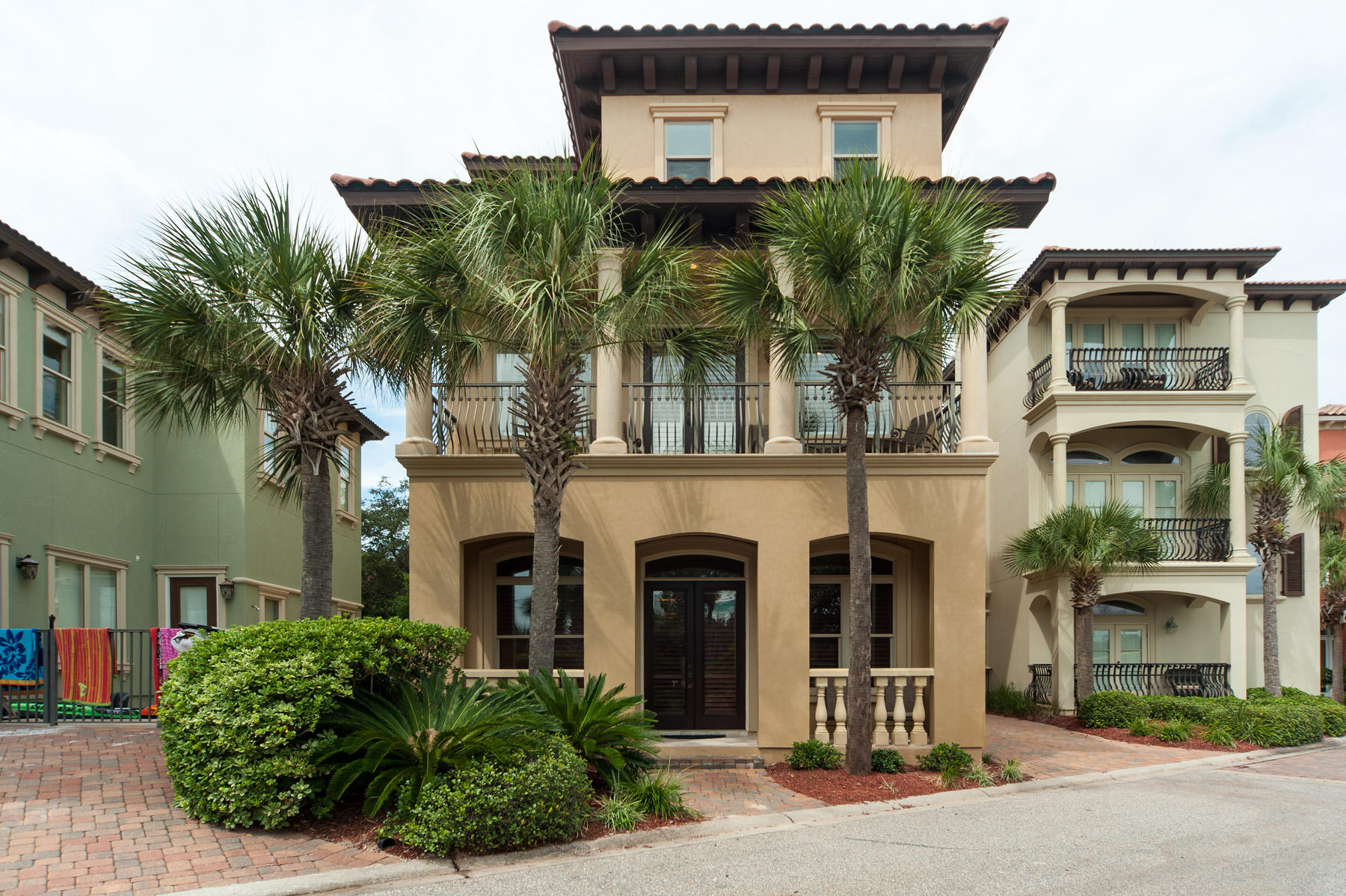 BLUE MOUNTAIN BEACH - Residential