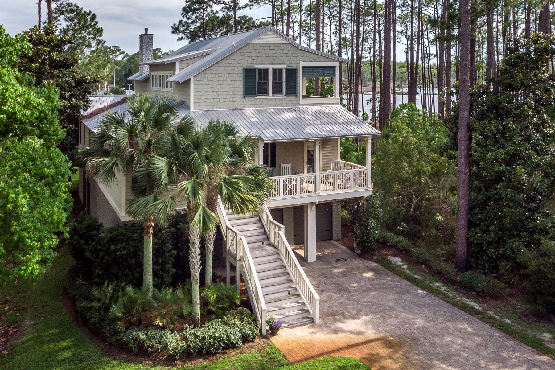 CESSNA LANDING - Residential