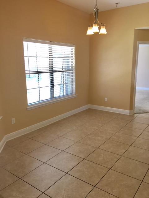 FOX VALLEY - Residential Lease