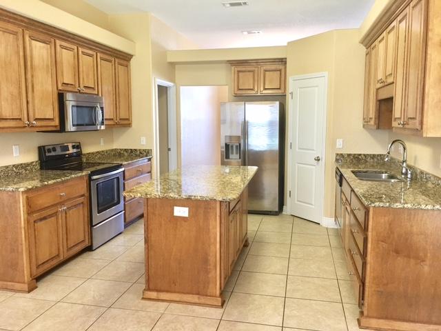 FOX VALLEY - Residential Lease