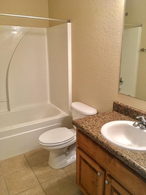 FOX VALLEY - Residential Lease