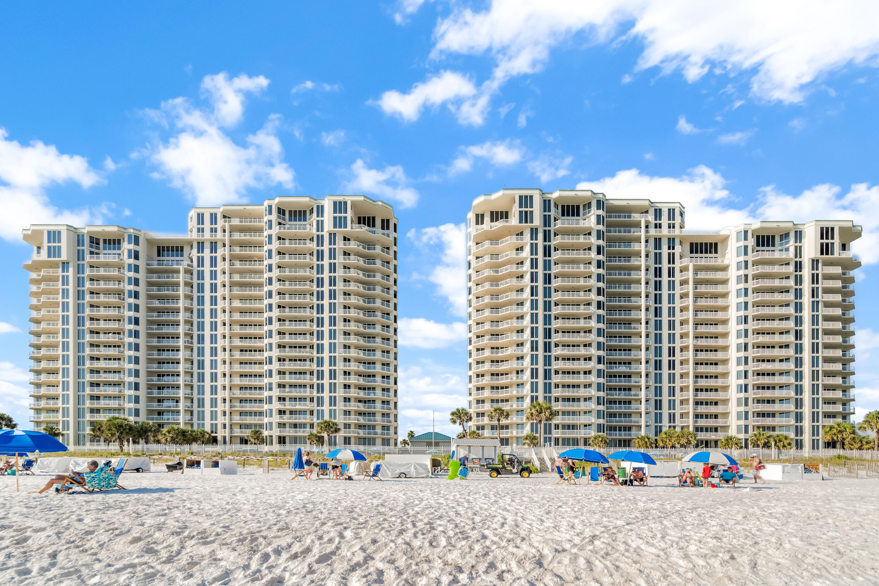 SILVER BEACH TOWERS - Residential