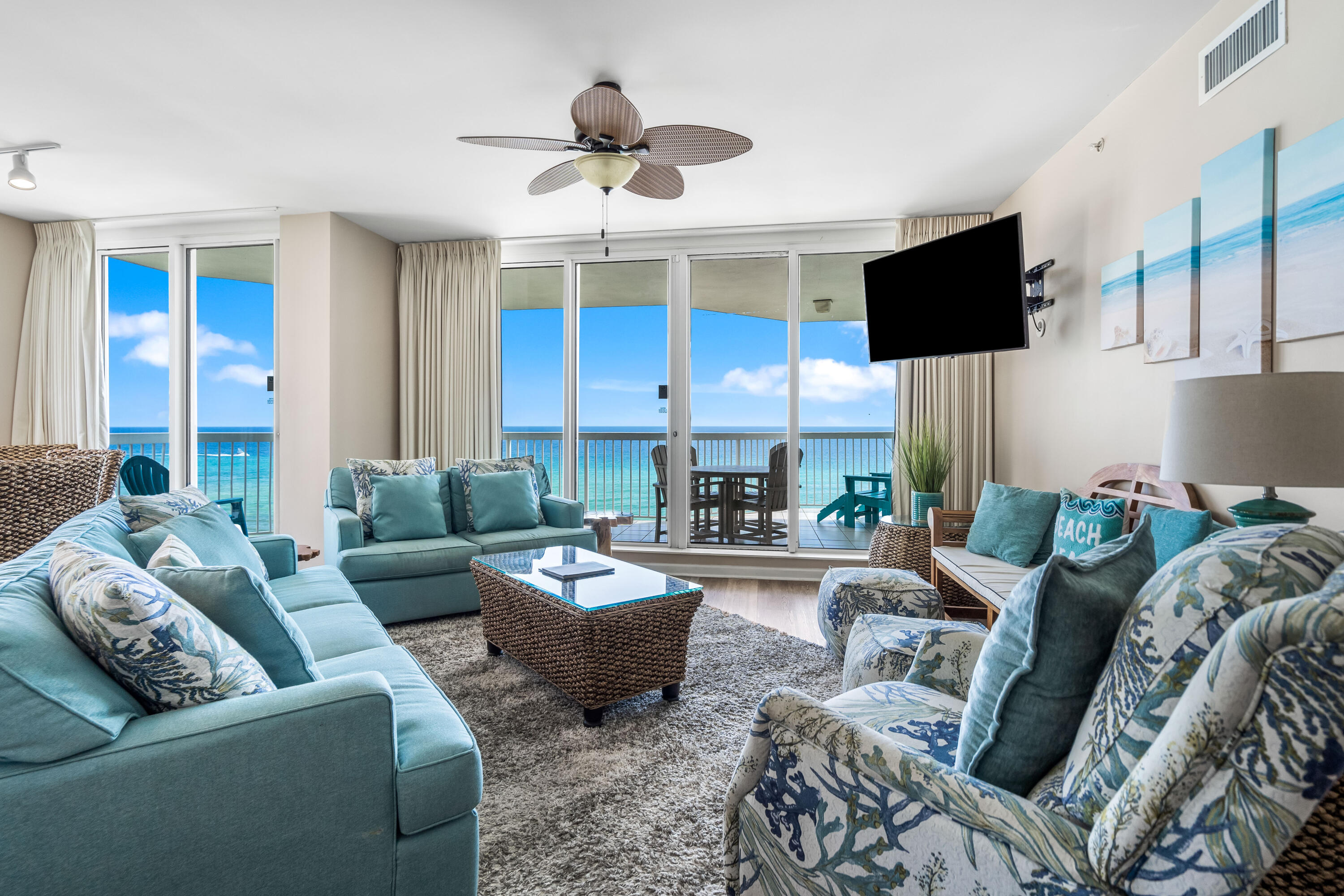 SILVER BEACH TOWERS - Residential