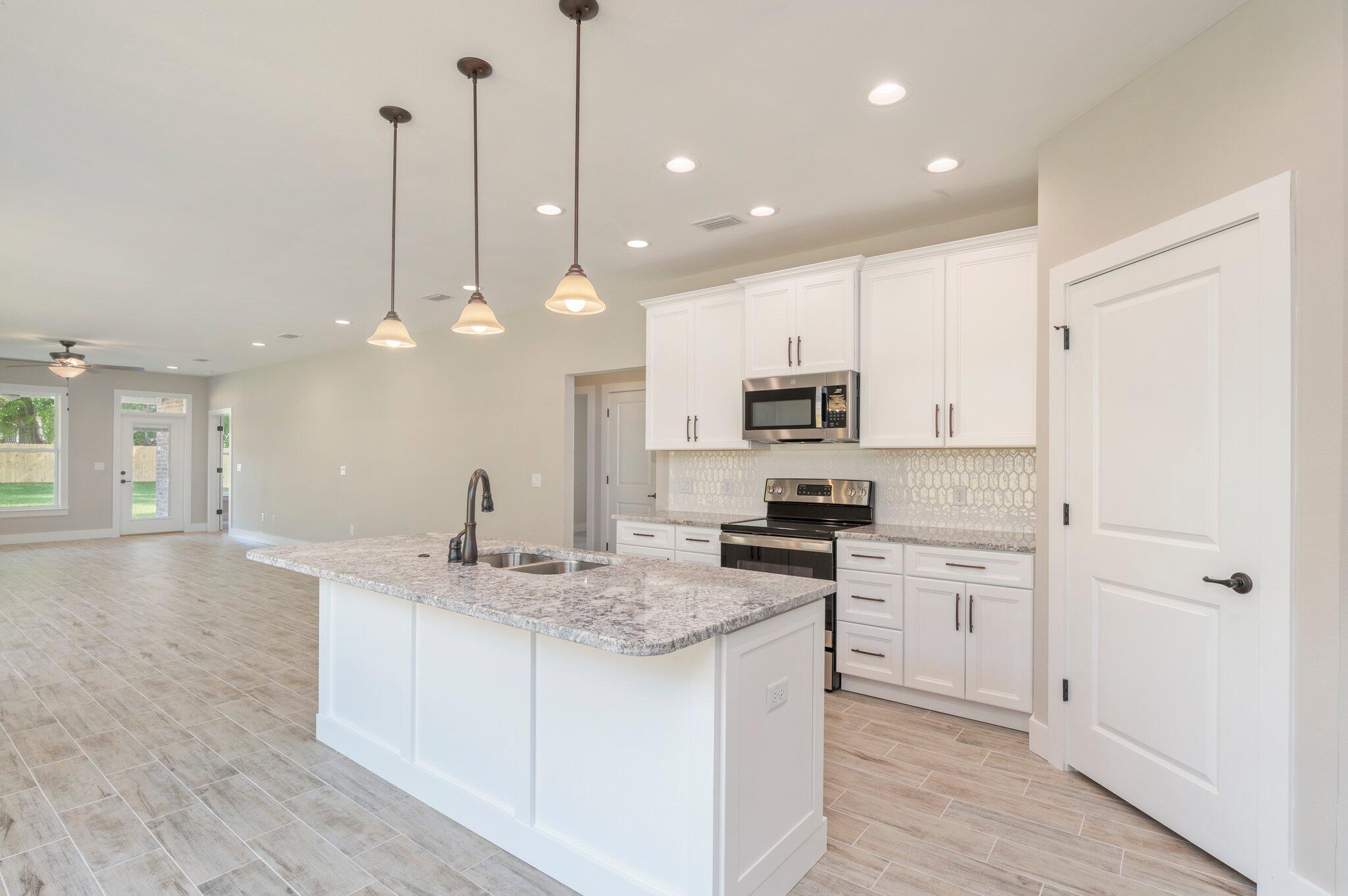 FOREST HEIGHTS - Residential