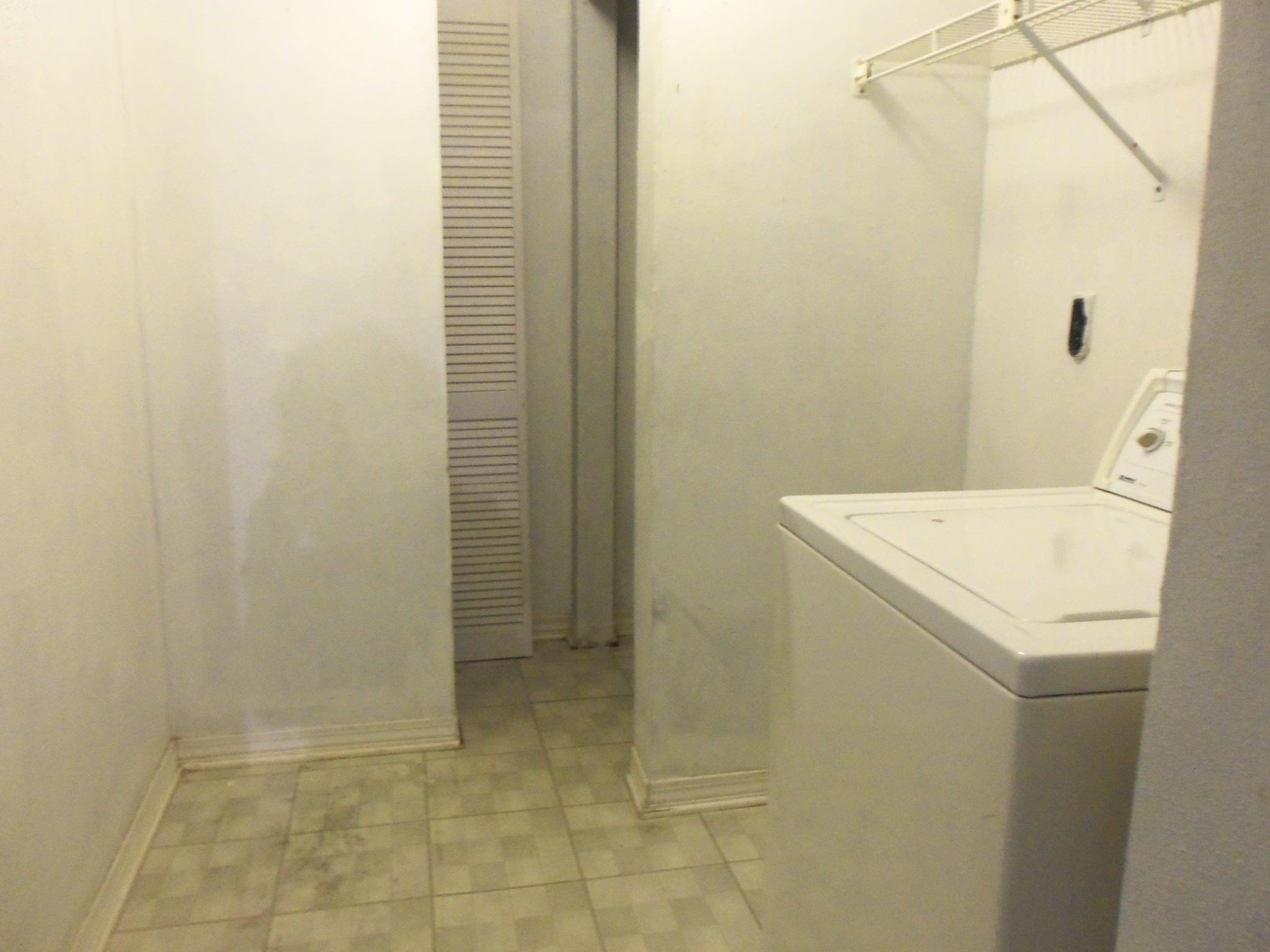 SEABREEZE 5TH ADDN - Residential Lease