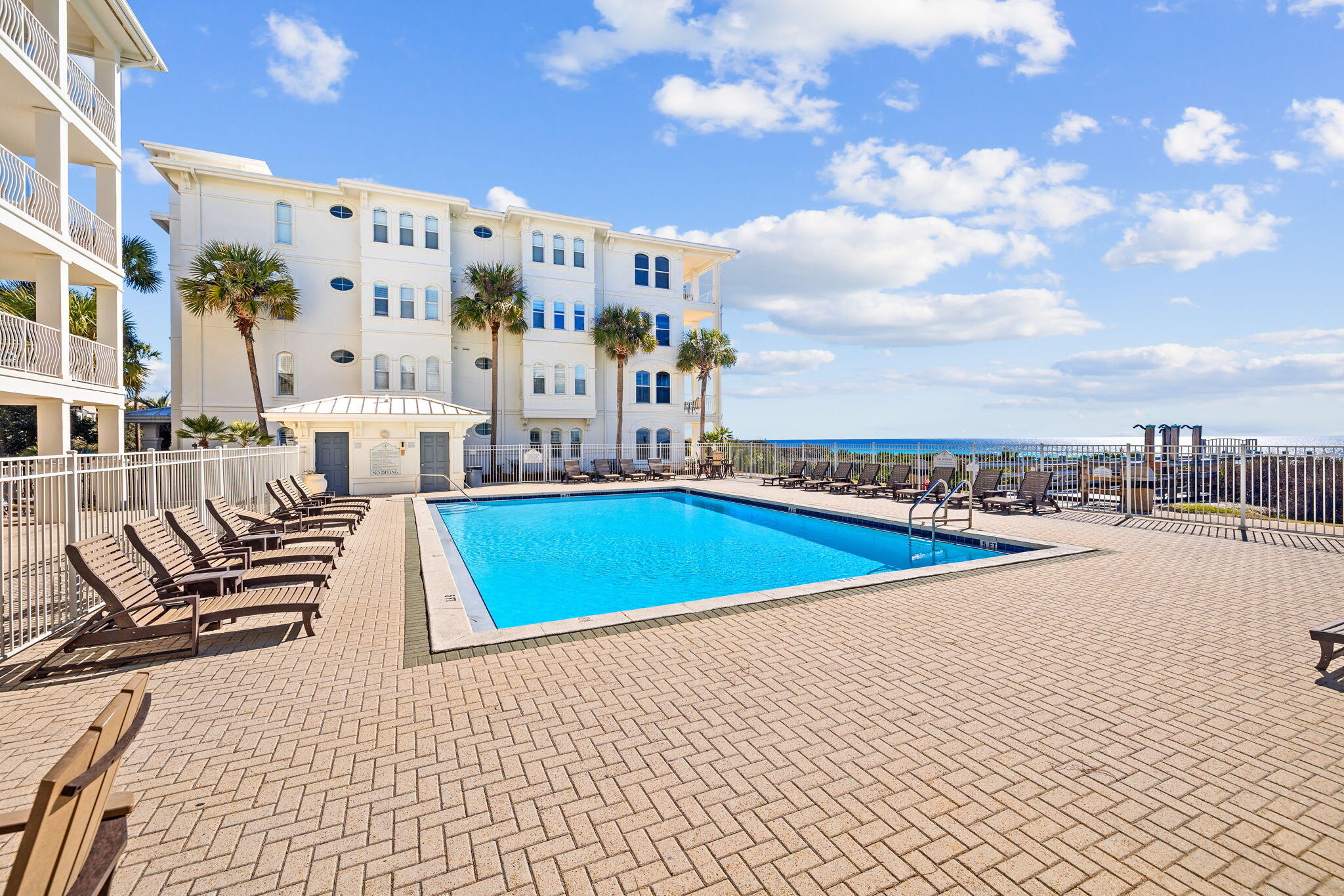SUNSET BEACH S/D - Residential