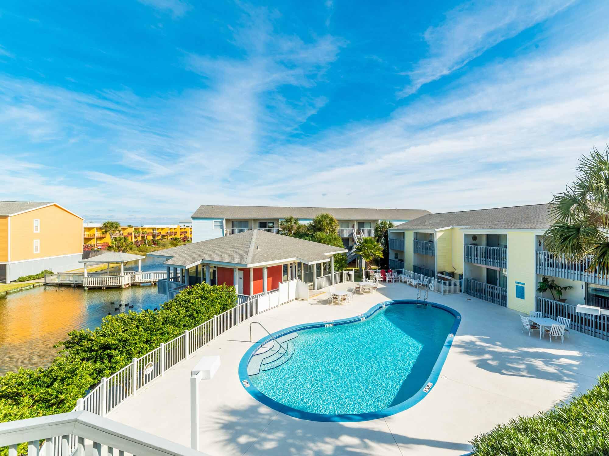 VILLAS ON THE GULF - Residential