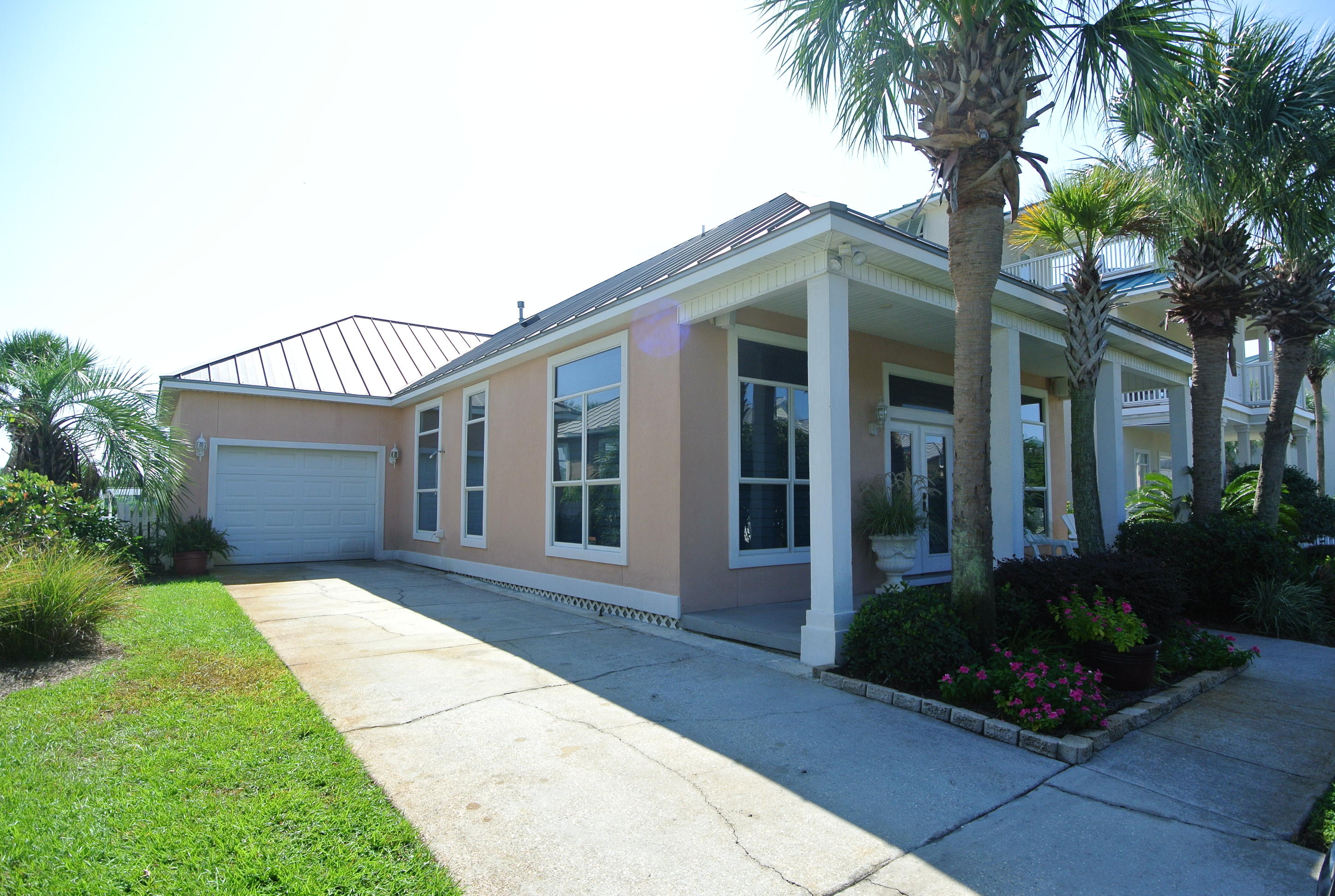 Accepted contract with 48 hour first right of refusal contingency.
This 3 bedroom beach cottage is the closest of all cottages to the gated private resort beach of Maravilla and is ideally located by the heated pool,Jacuzzi, tennis courts, basketball, shuffleboard, fitness room and clubhouse. Turn key rental ready this tastefully decorated this beach cottage offersa open floor plan with highceilings and lots ofnaturalFloridasunlight. There aremanyfeatures in this home that you will not find in other Maravilla cottages and is one that you must see to appreciate.
Maravilla offers 1.2 acres of private deeded beach access which you won't find anywhere else along the gulf coast!