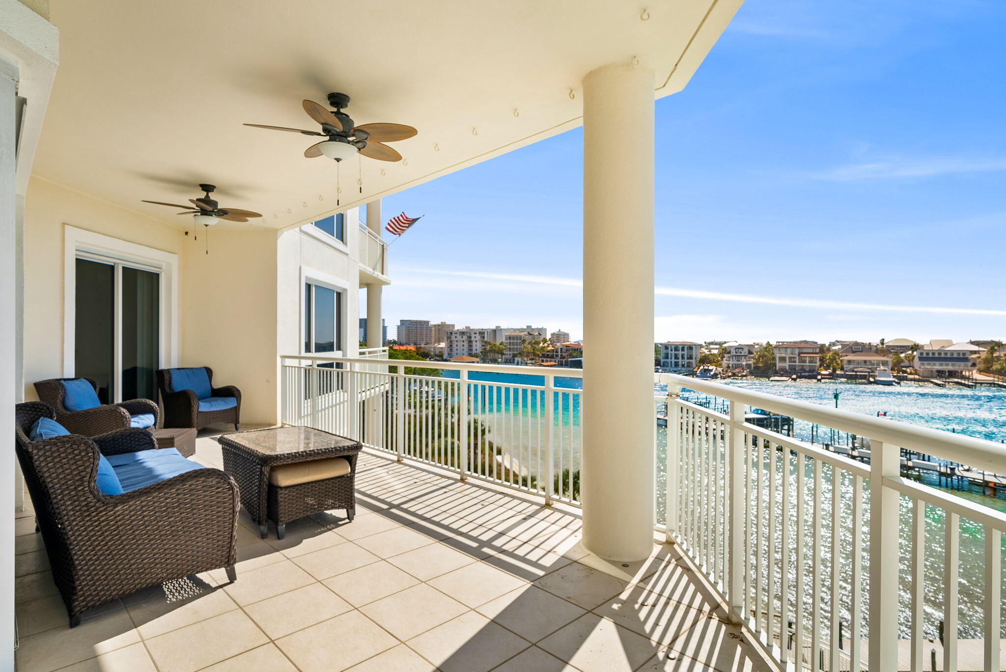 GRAND HARBOR - Residential