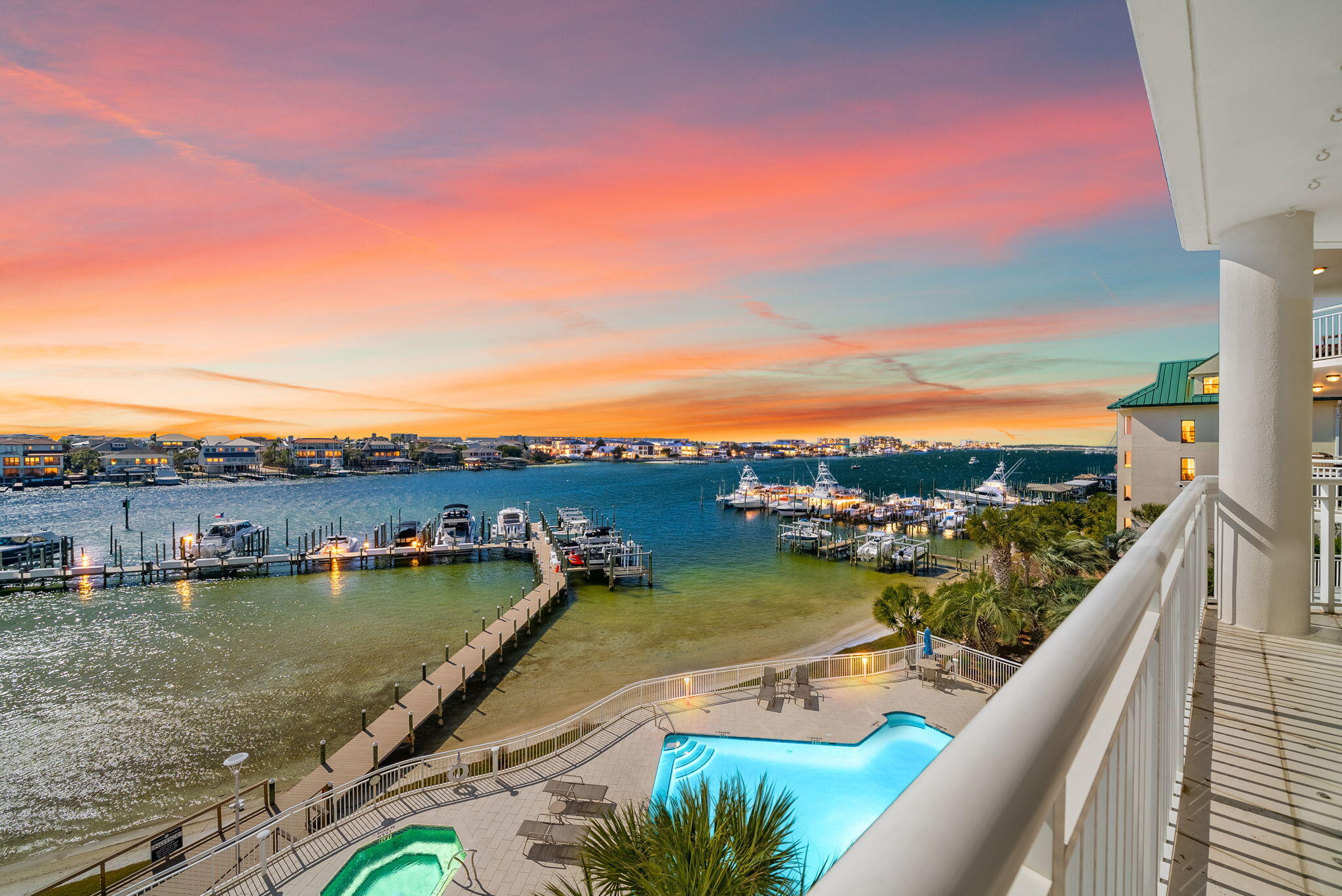 GRAND HARBOR - Residential