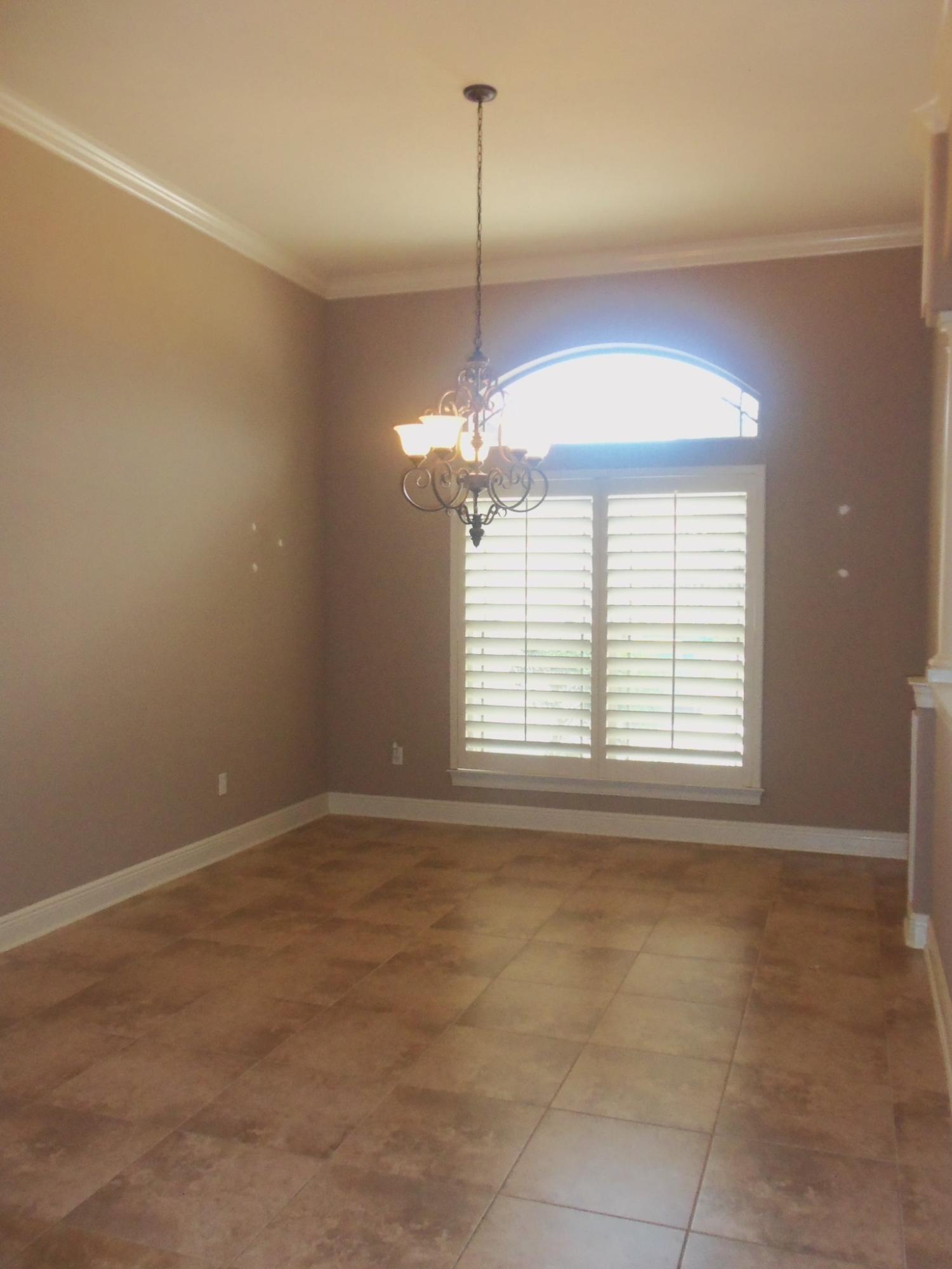 HERITAGE PARK - Residential Lease