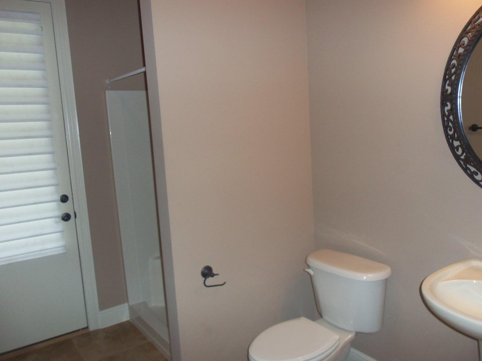 HERITAGE PARK - Residential Lease