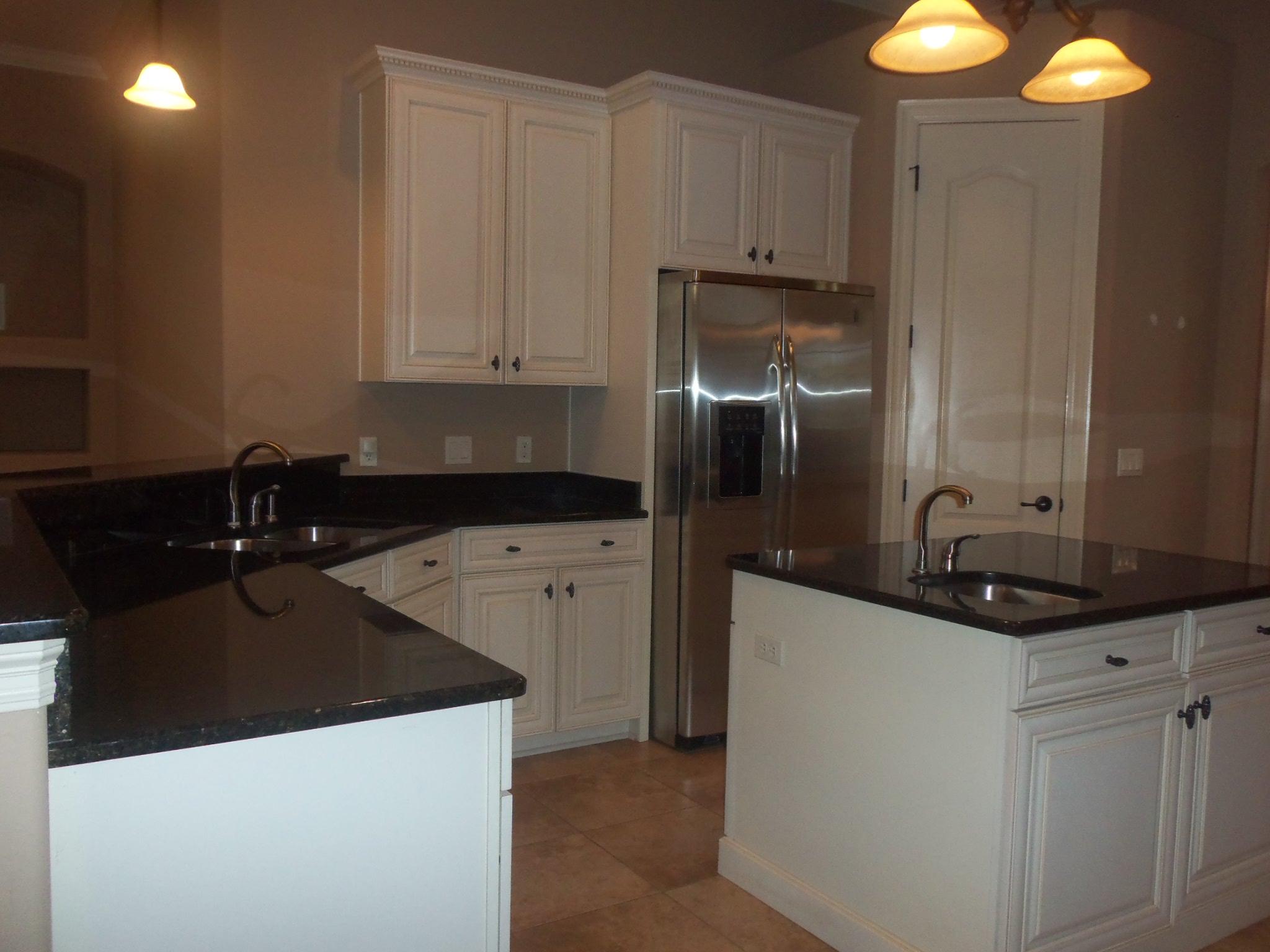 HERITAGE PARK - Residential Lease