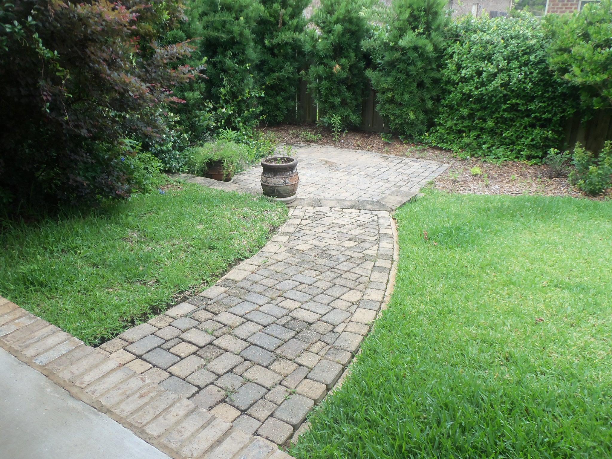 HERITAGE PARK - Residential Lease