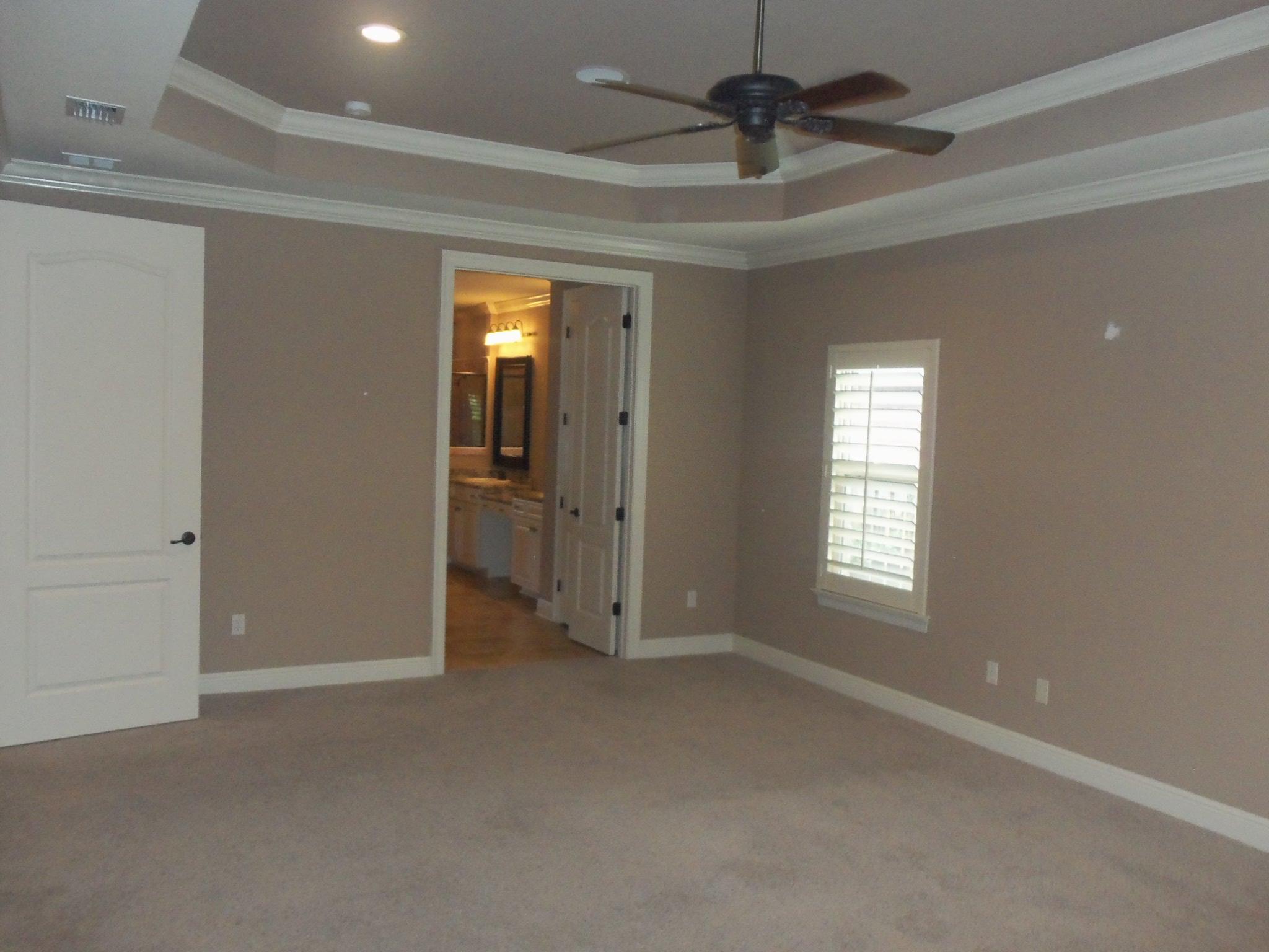 HERITAGE PARK - Residential Lease