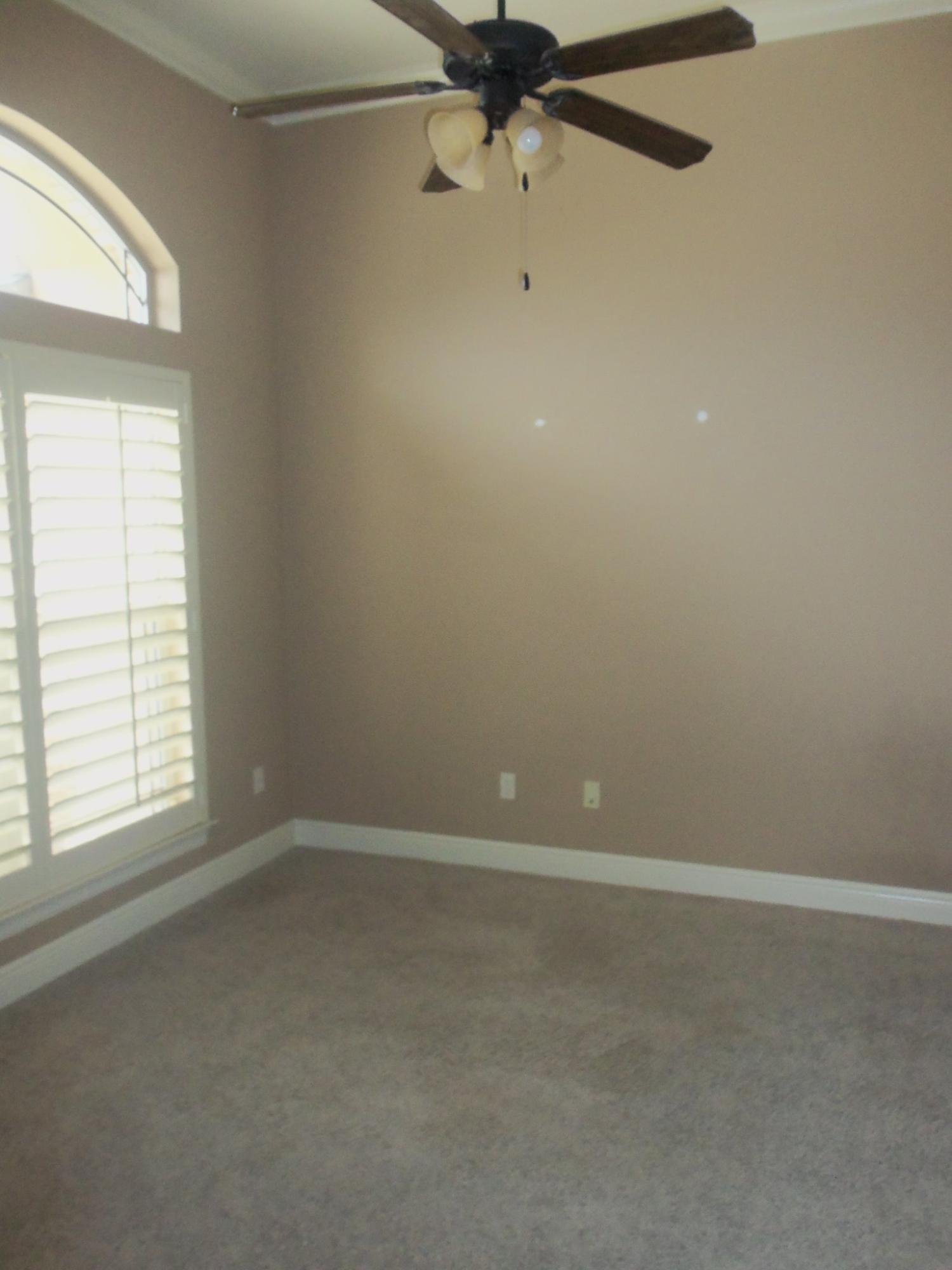 HERITAGE PARK - Residential Lease