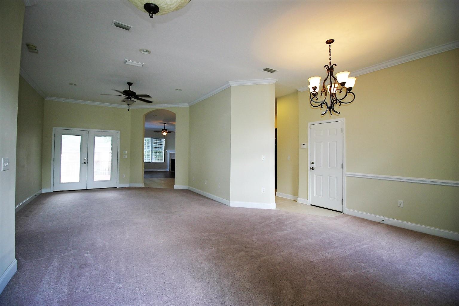 TRAILWOOD ESTATES - Residential Lease