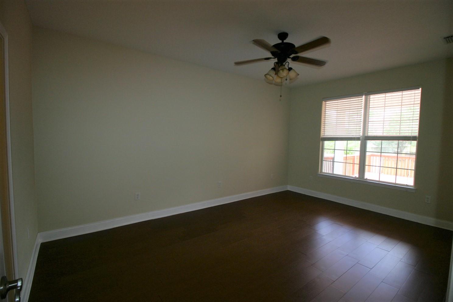 TRAILWOOD ESTATES - Residential Lease