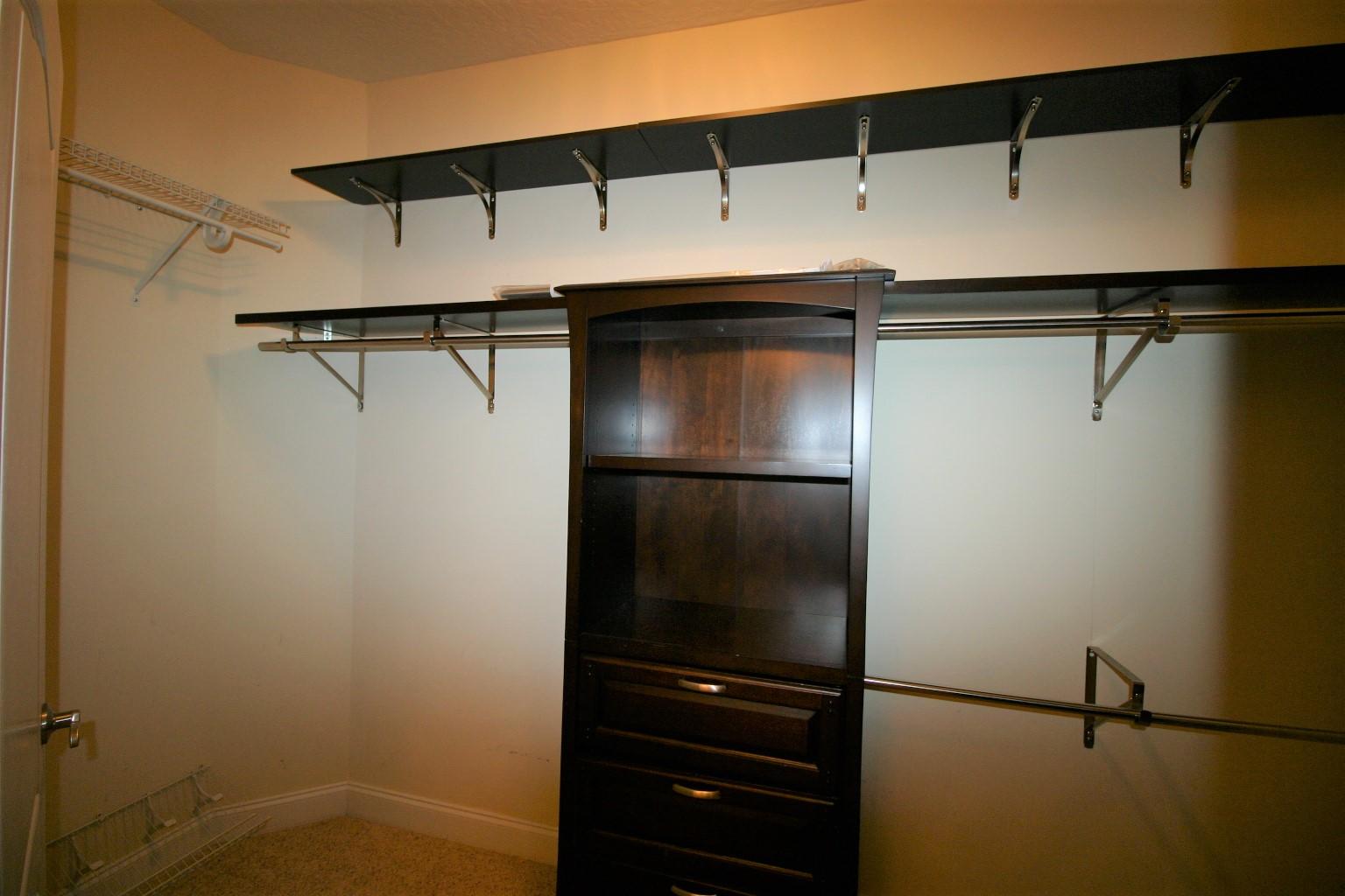 TRAILWOOD ESTATES - Residential Lease