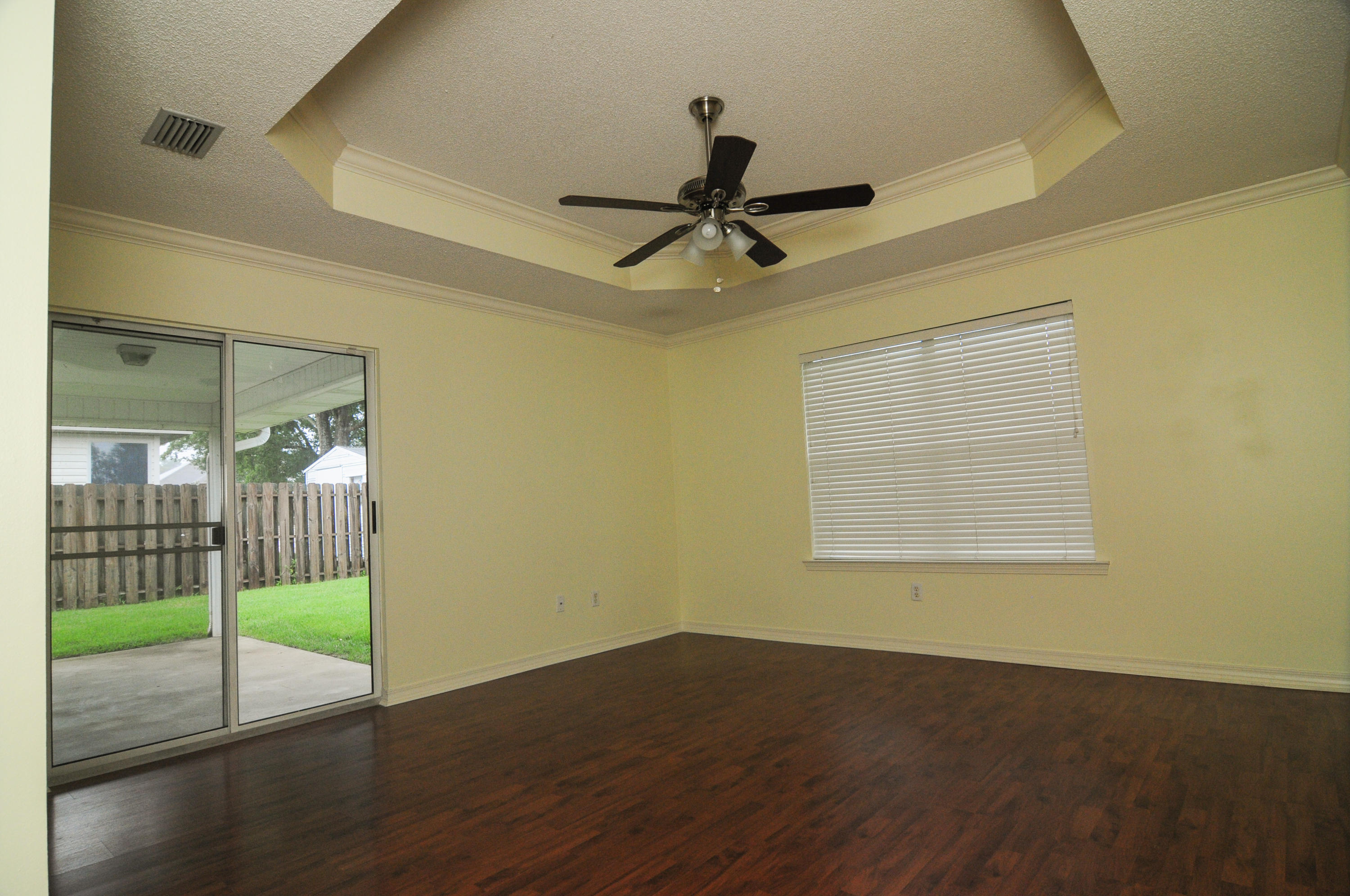 MAGNOLIA SHORES S/D - Residential