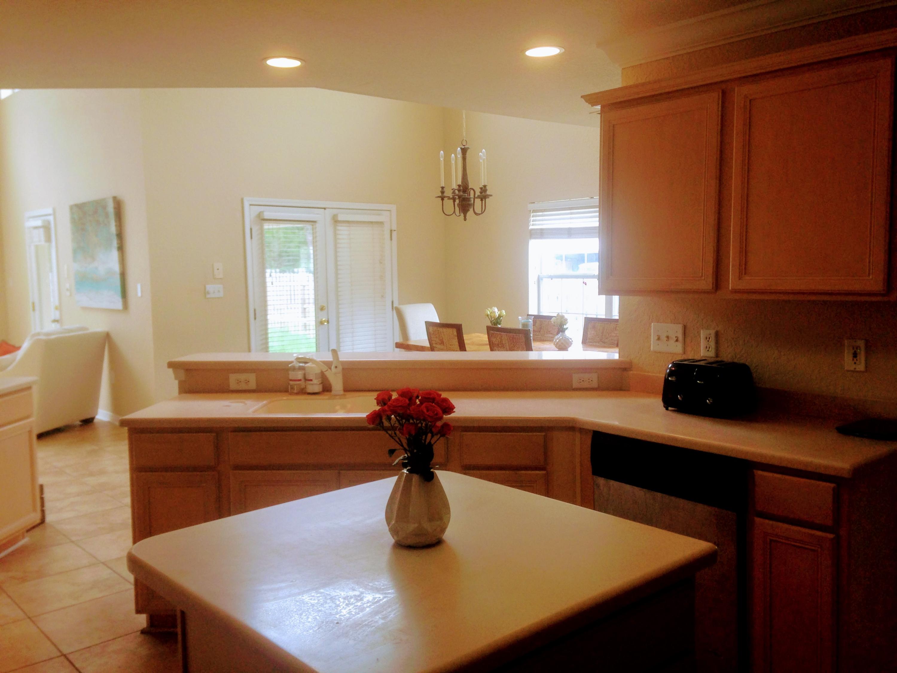 EMERALD LAKES PH 1 - Residential Lease