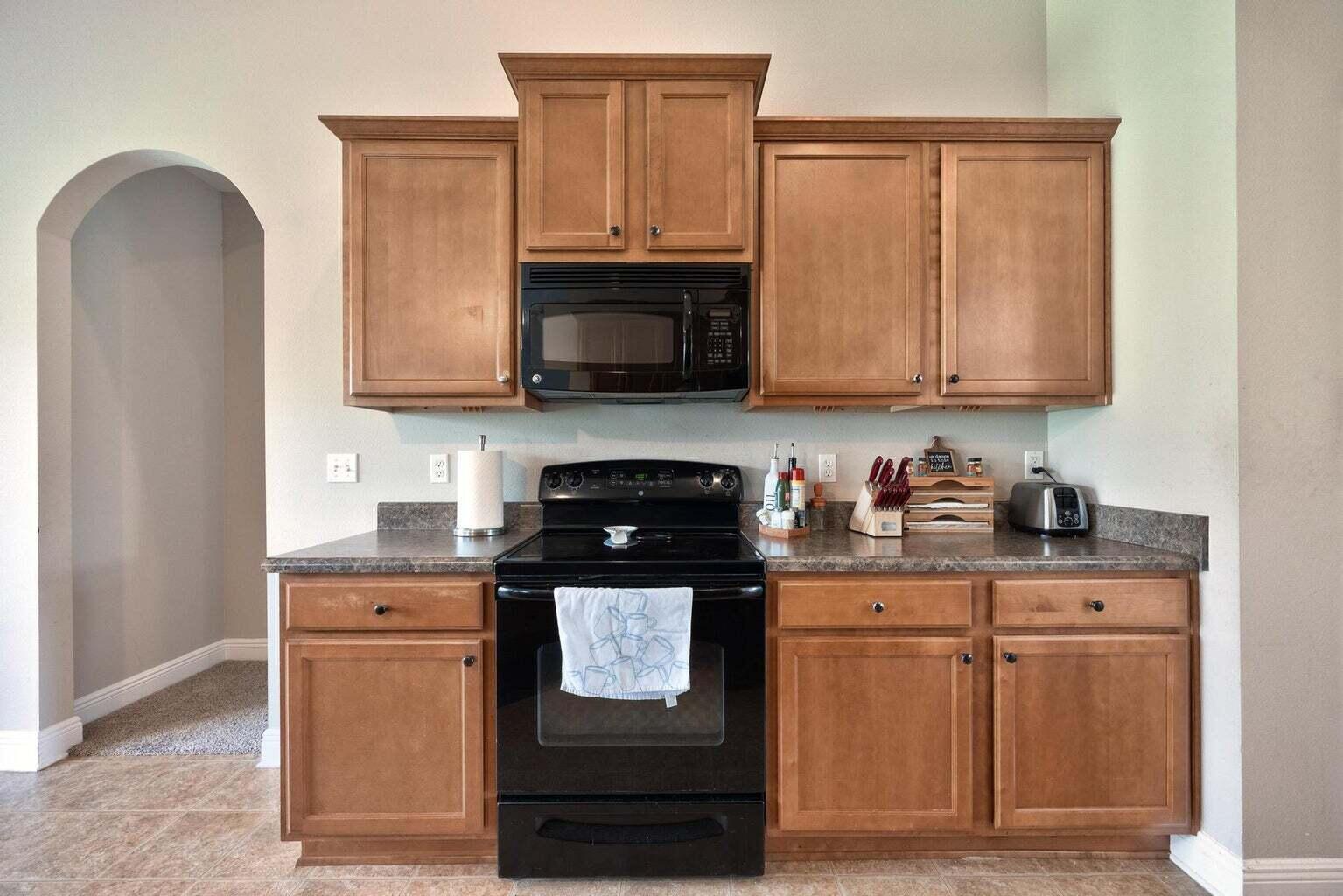 ROLLING RIDGE S/D - Residential Lease