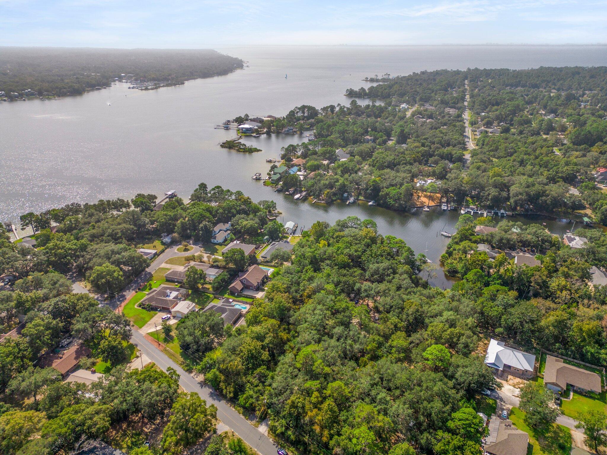 Niceville - Land