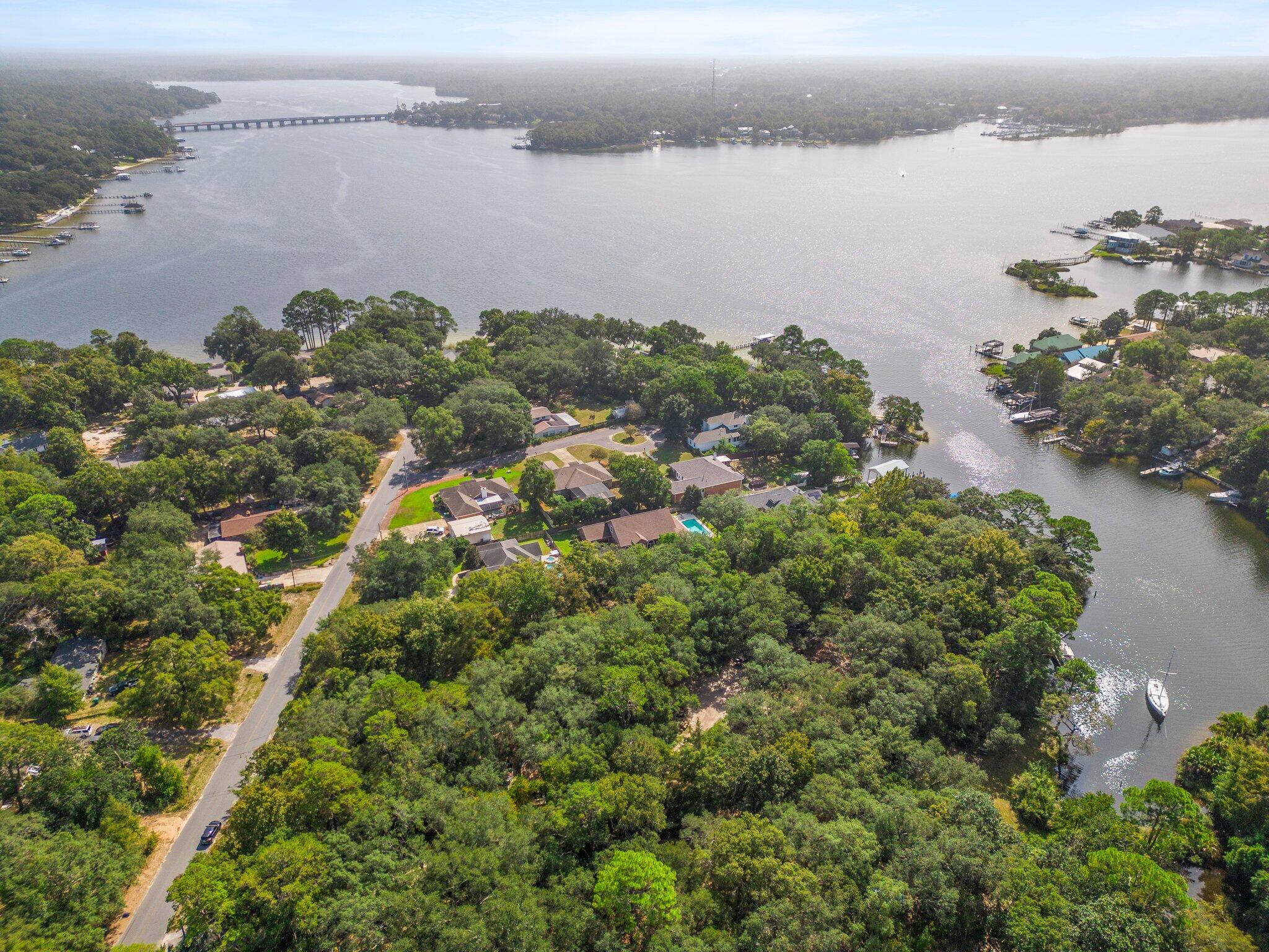 Niceville - Land