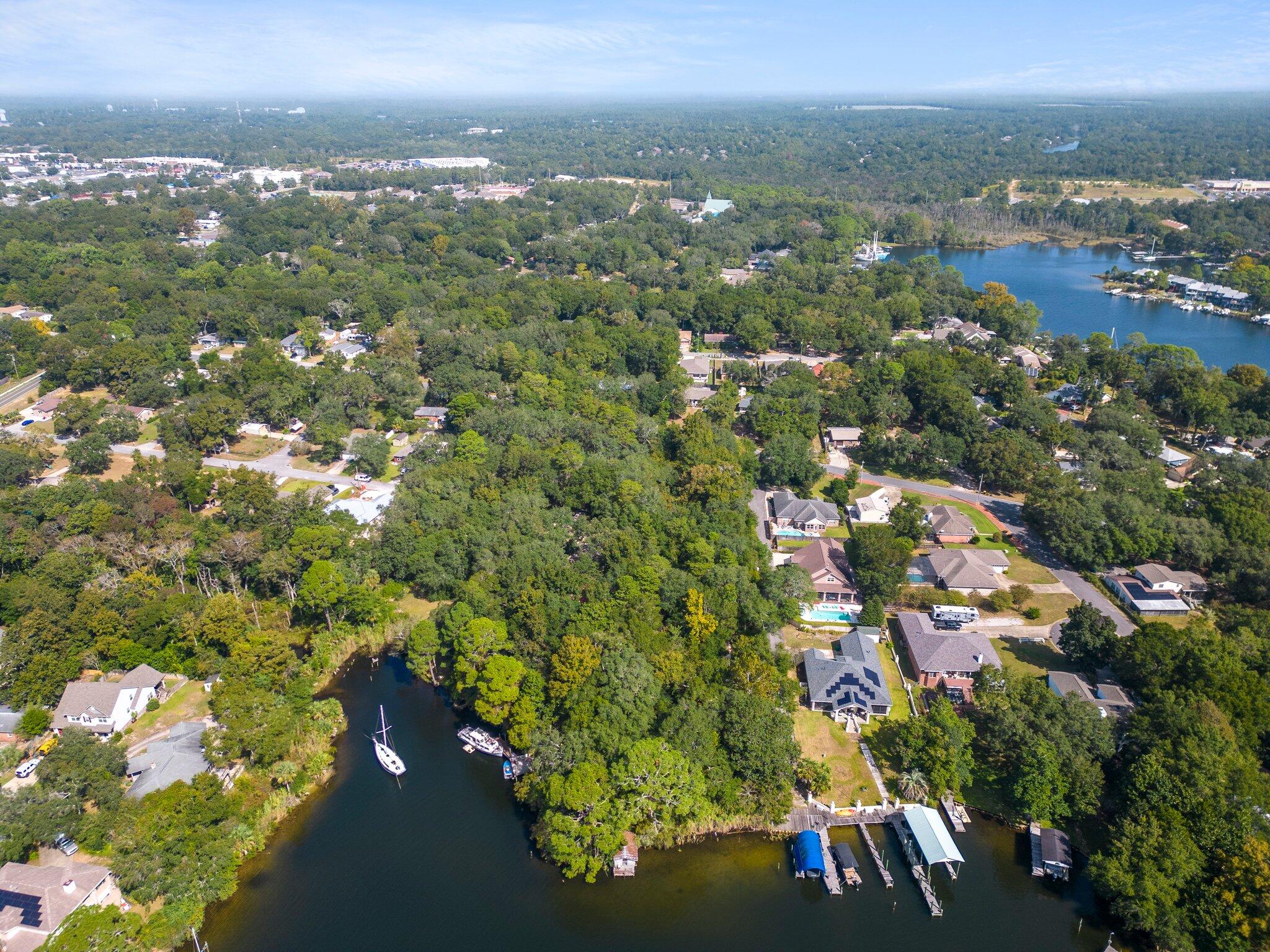 Niceville - Land