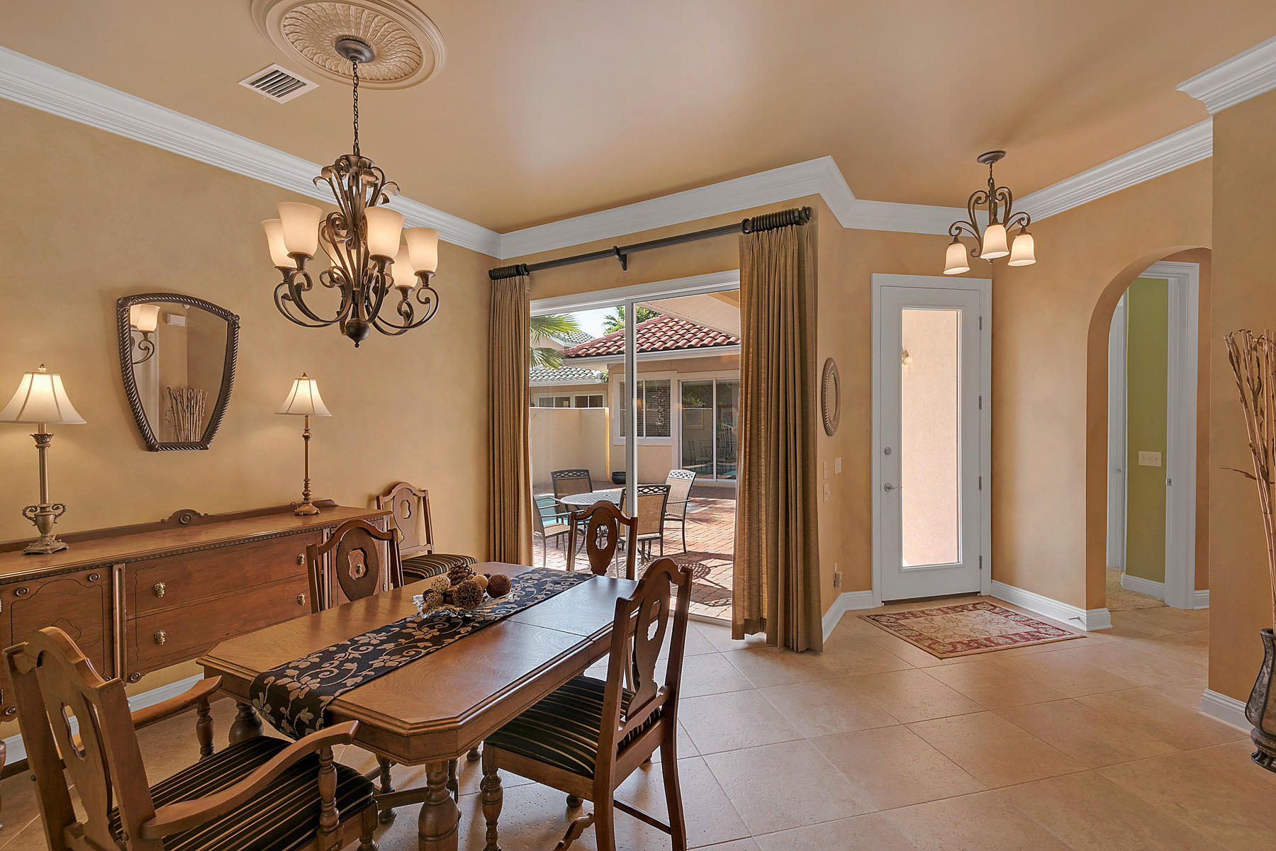 REGATTA BAY GOLF VILLAS - Residential