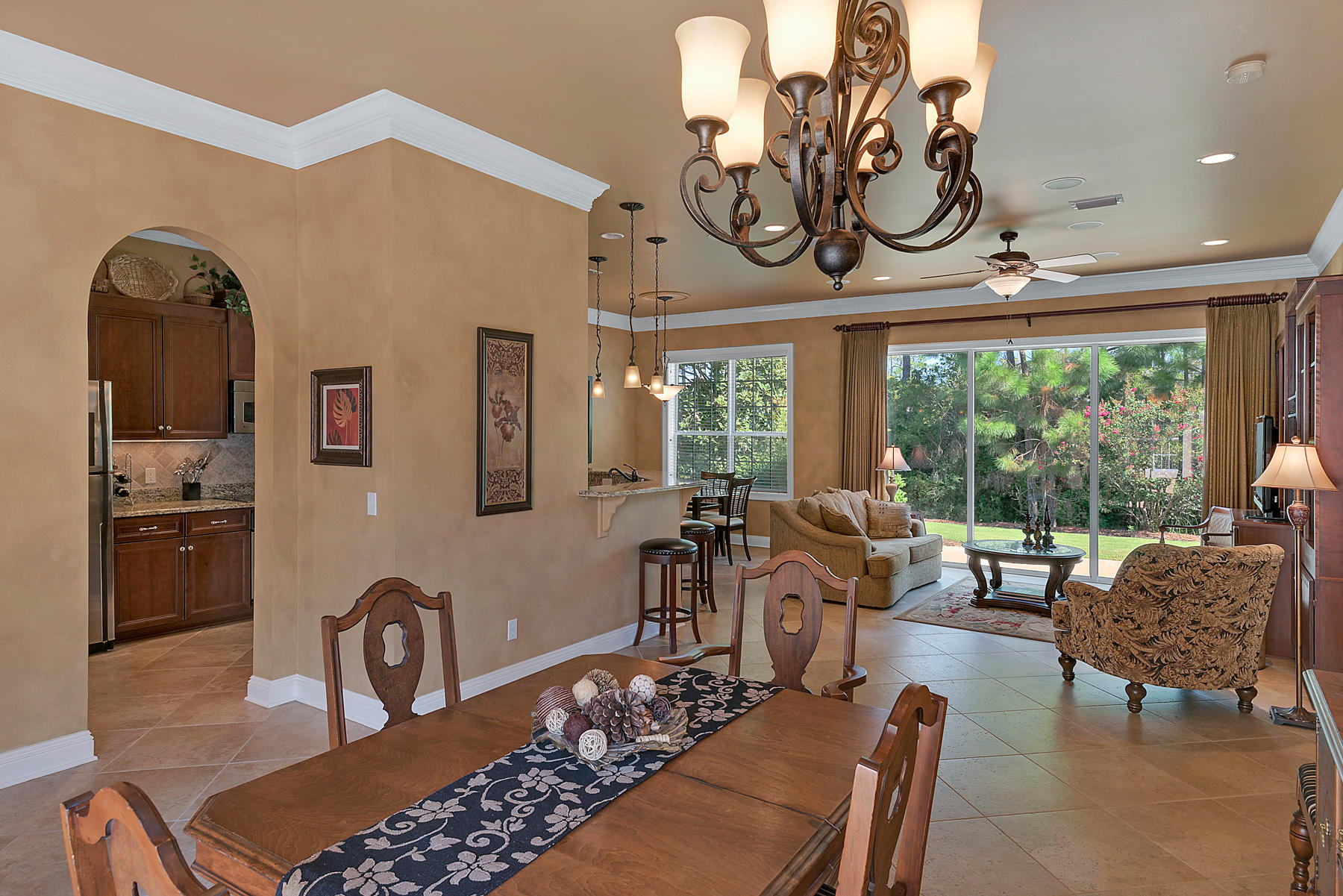 REGATTA BAY GOLF VILLAS - Residential