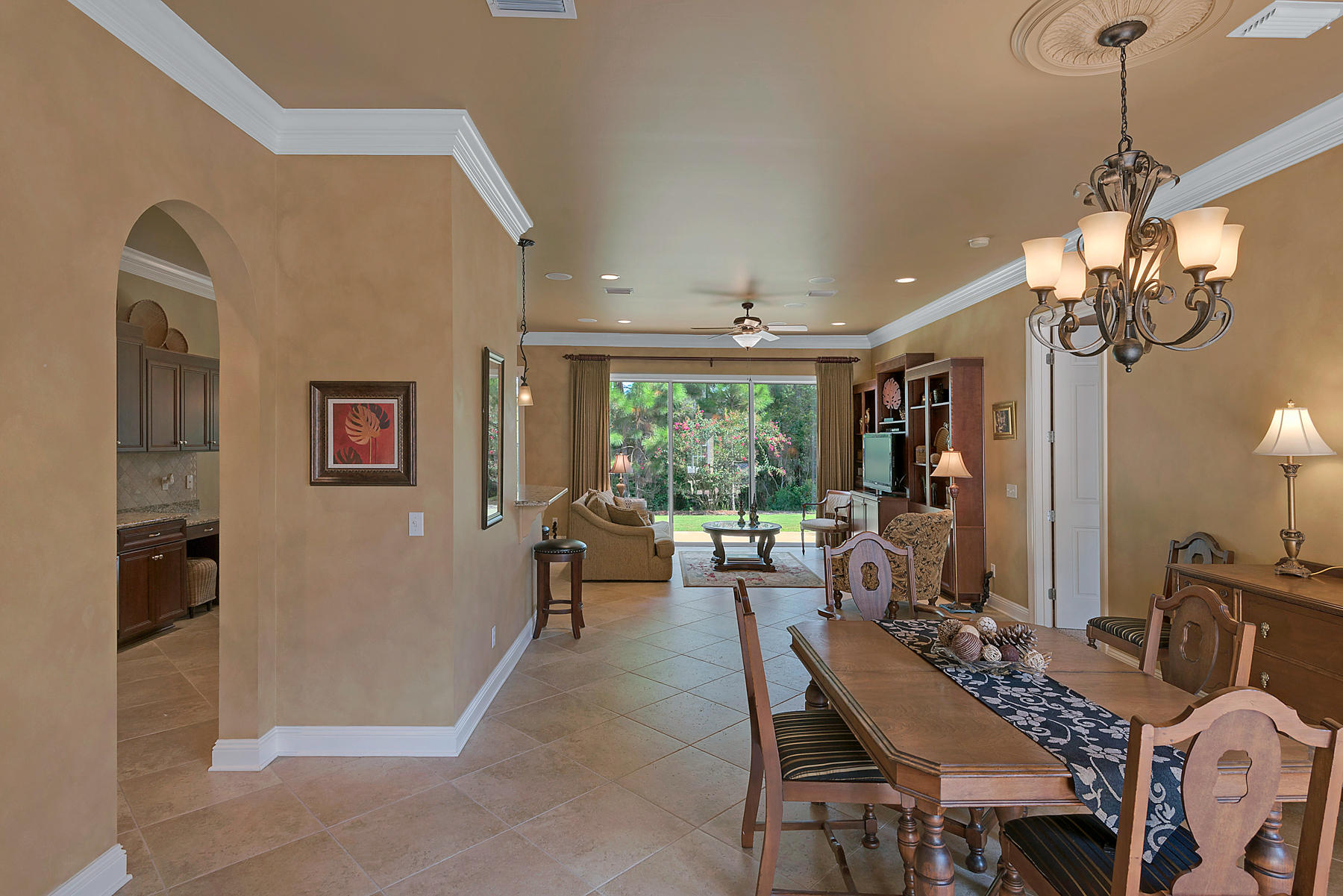 REGATTA BAY GOLF VILLAS - Residential