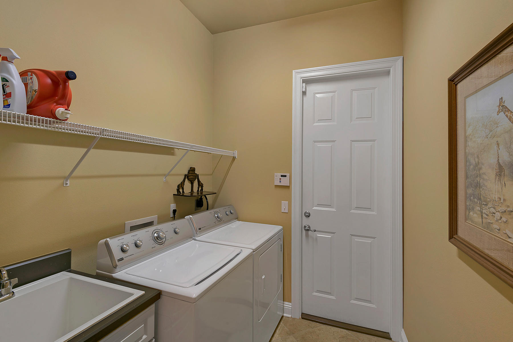 REGATTA BAY GOLF VILLAS - Residential