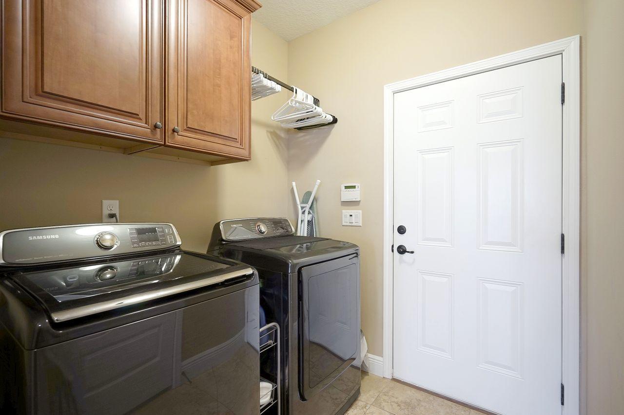 MAJESTIC OAKS - Residential
