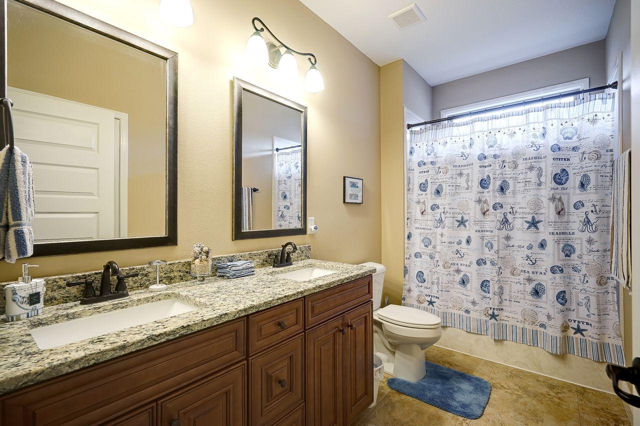 MAJESTIC OAKS - Residential
