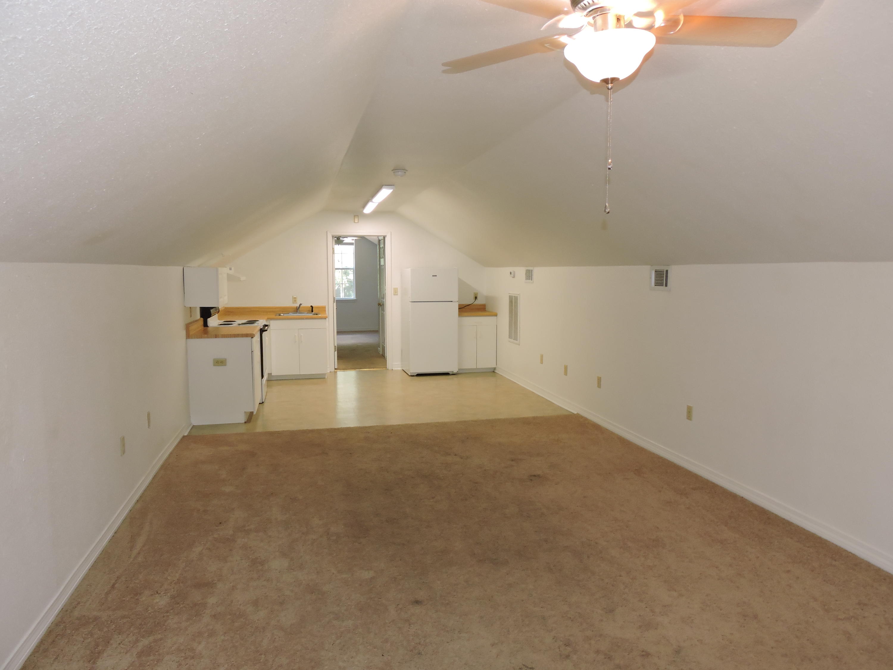 MORRIS ADDN TO CRESTVIEW - Residential Lease