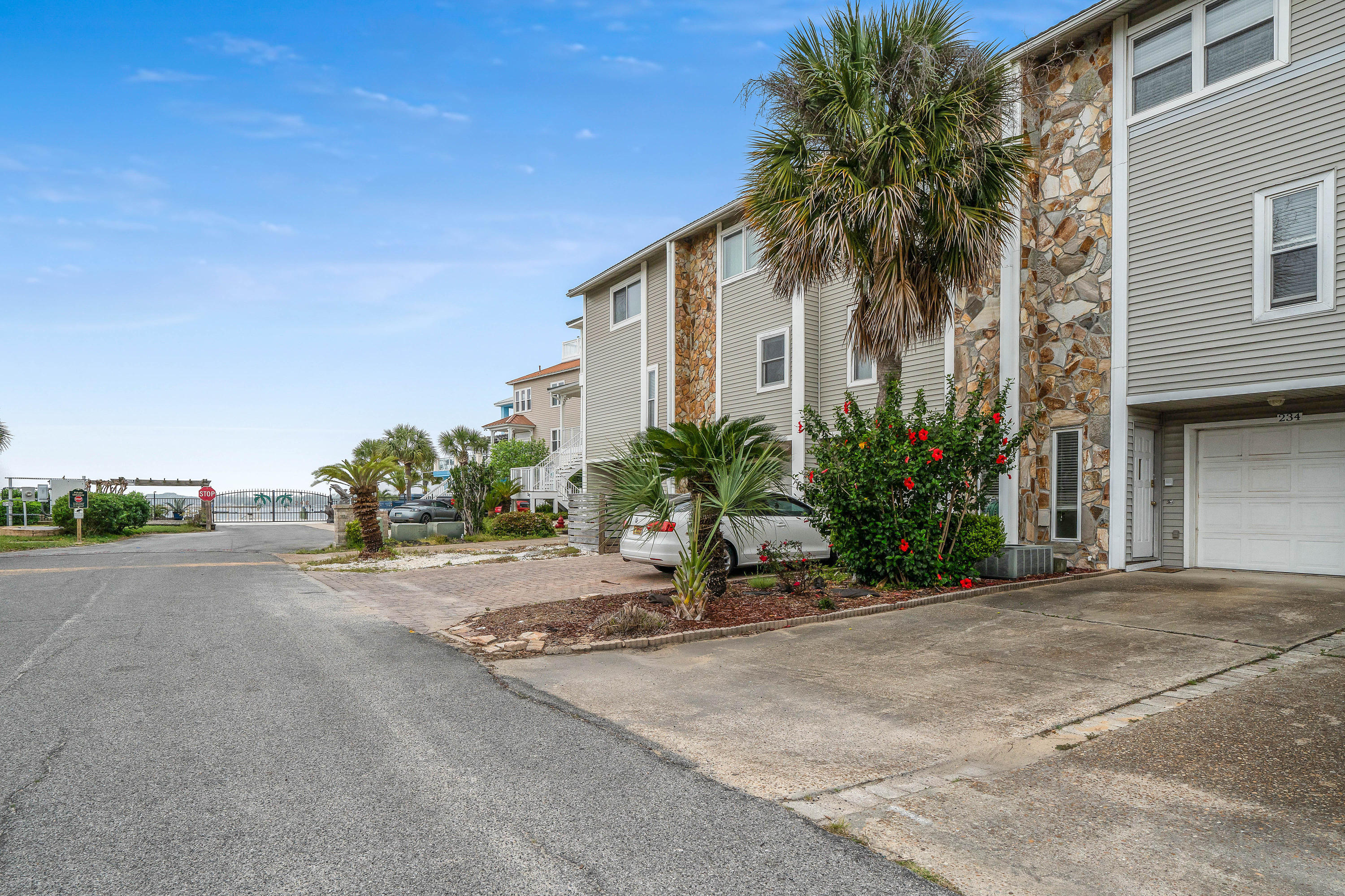SNUG HARBOR - Residential Lease